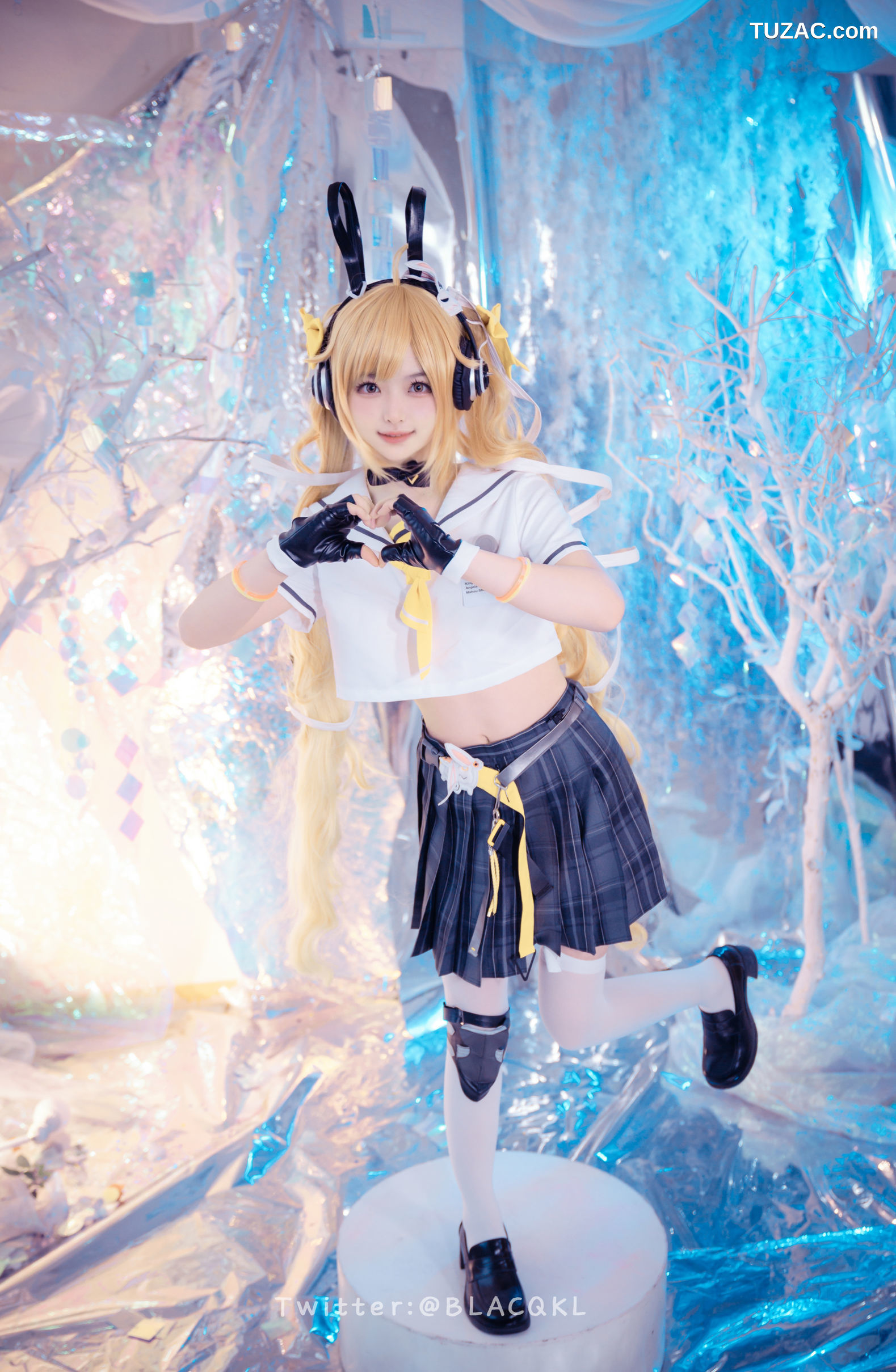 白莉爱吃巧克力-安琪拉