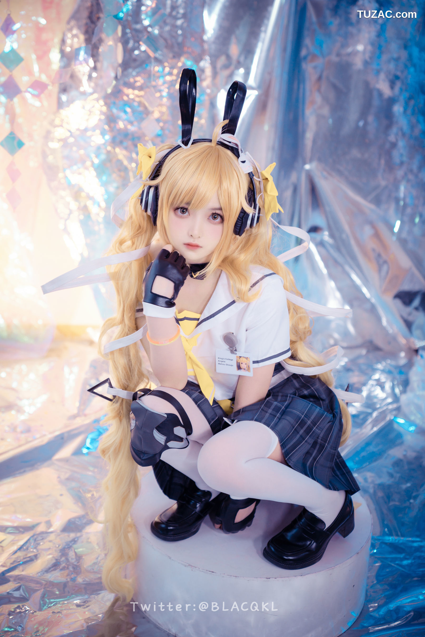 白莉爱吃巧克力-安琪拉