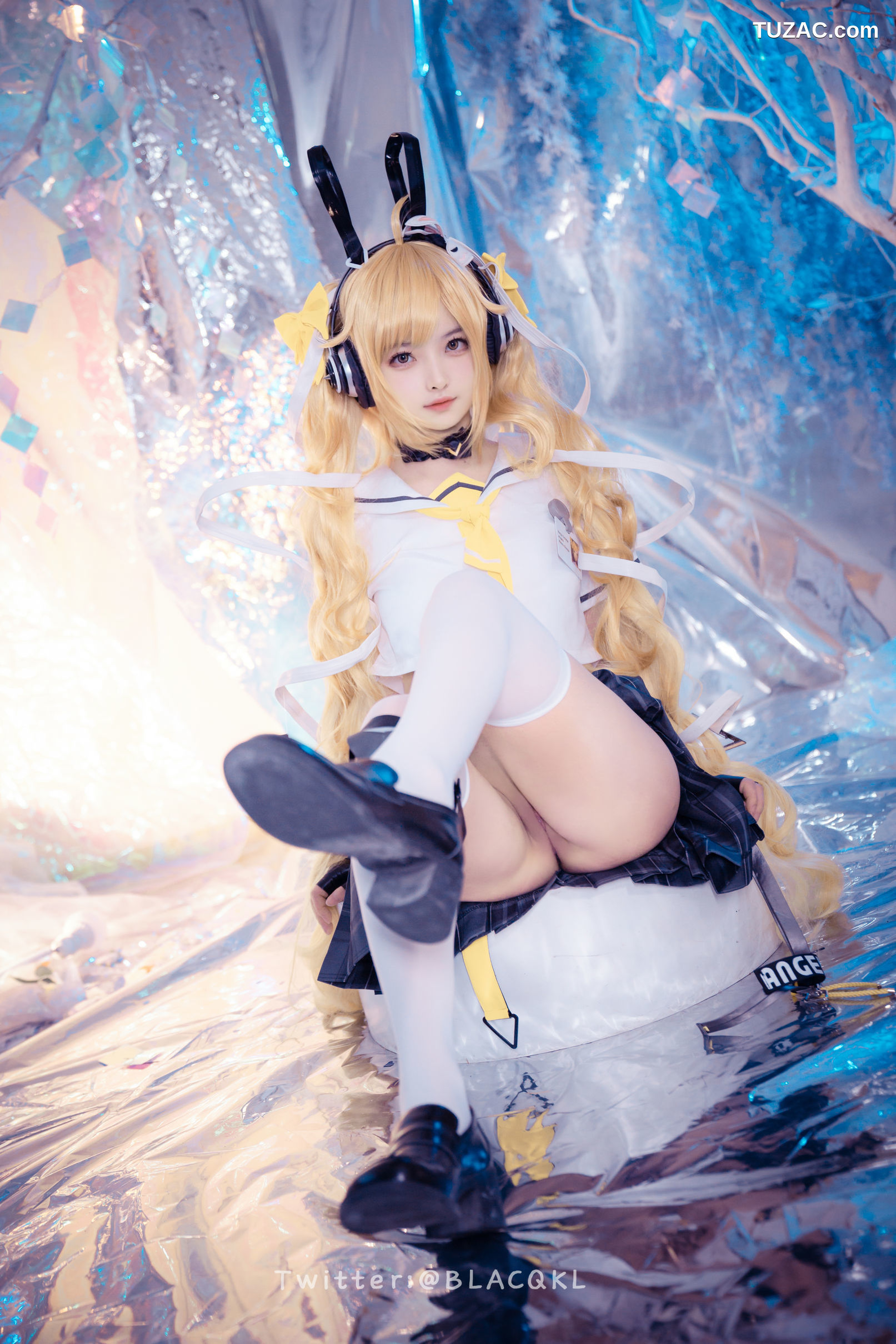 白莉爱吃巧克力-安琪拉