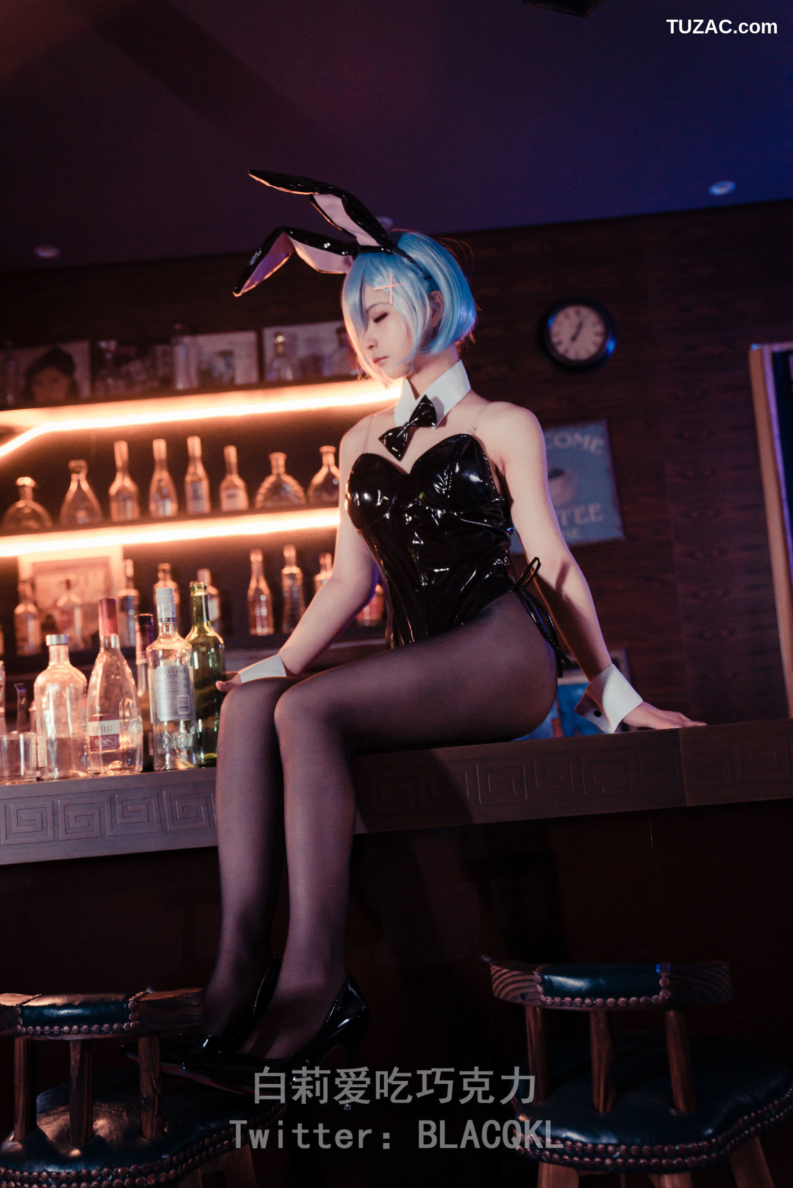 白莉爱吃巧克力-蕾姆兔女郎