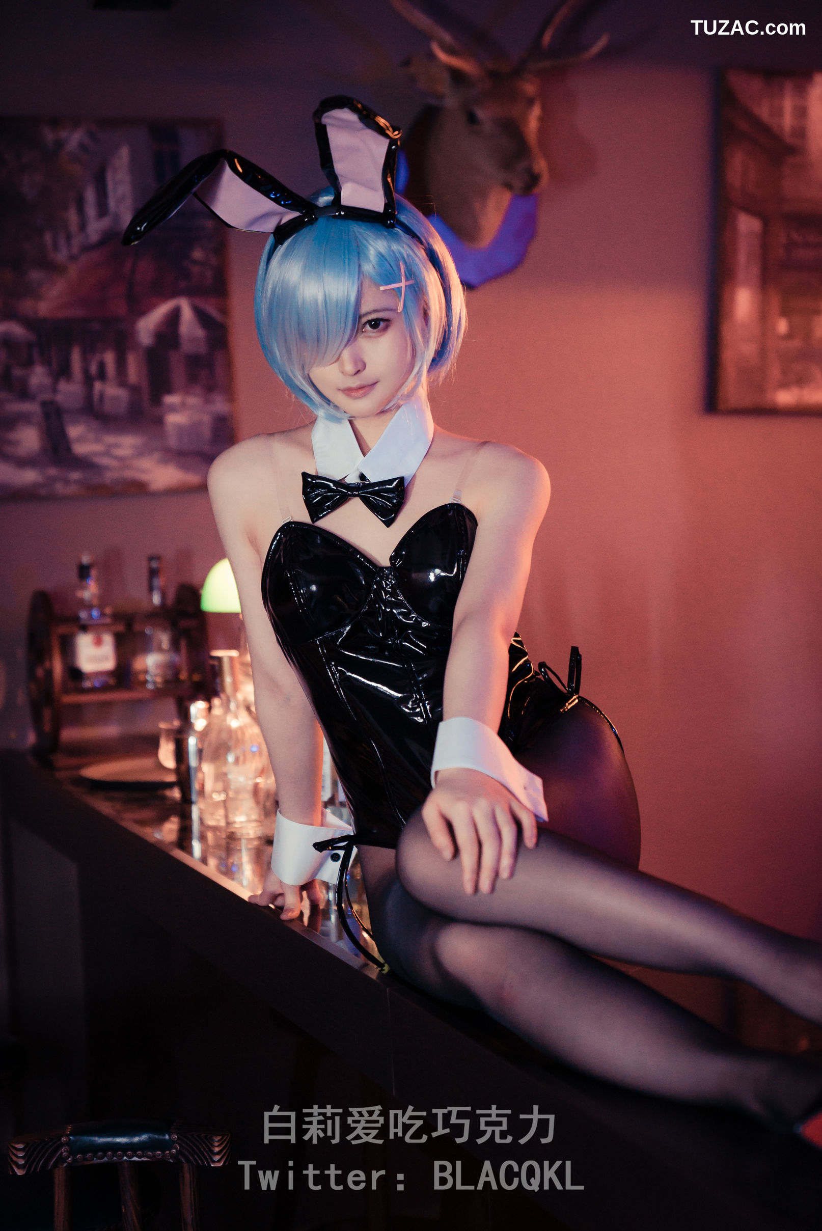 白莉爱吃巧克力-蕾姆兔女郎