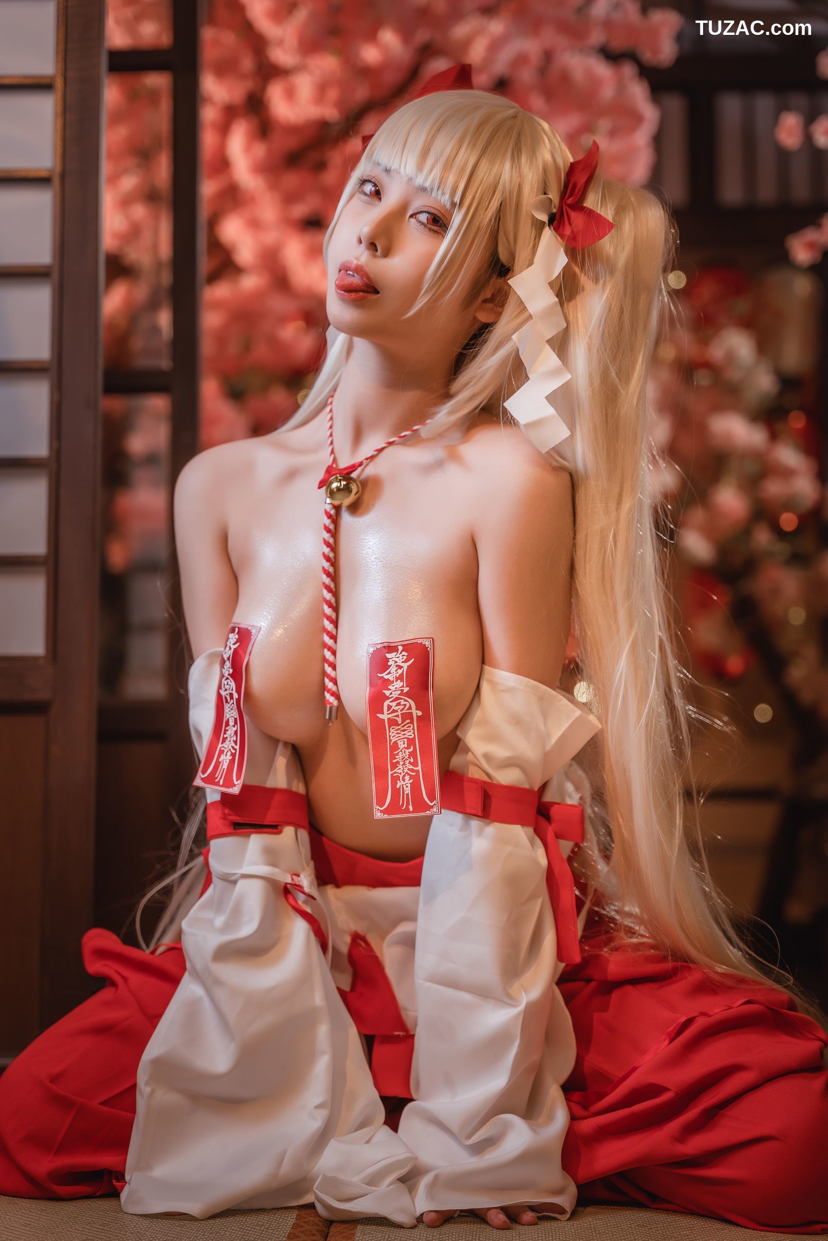 蜜汁猫裘-084-可畏巫女