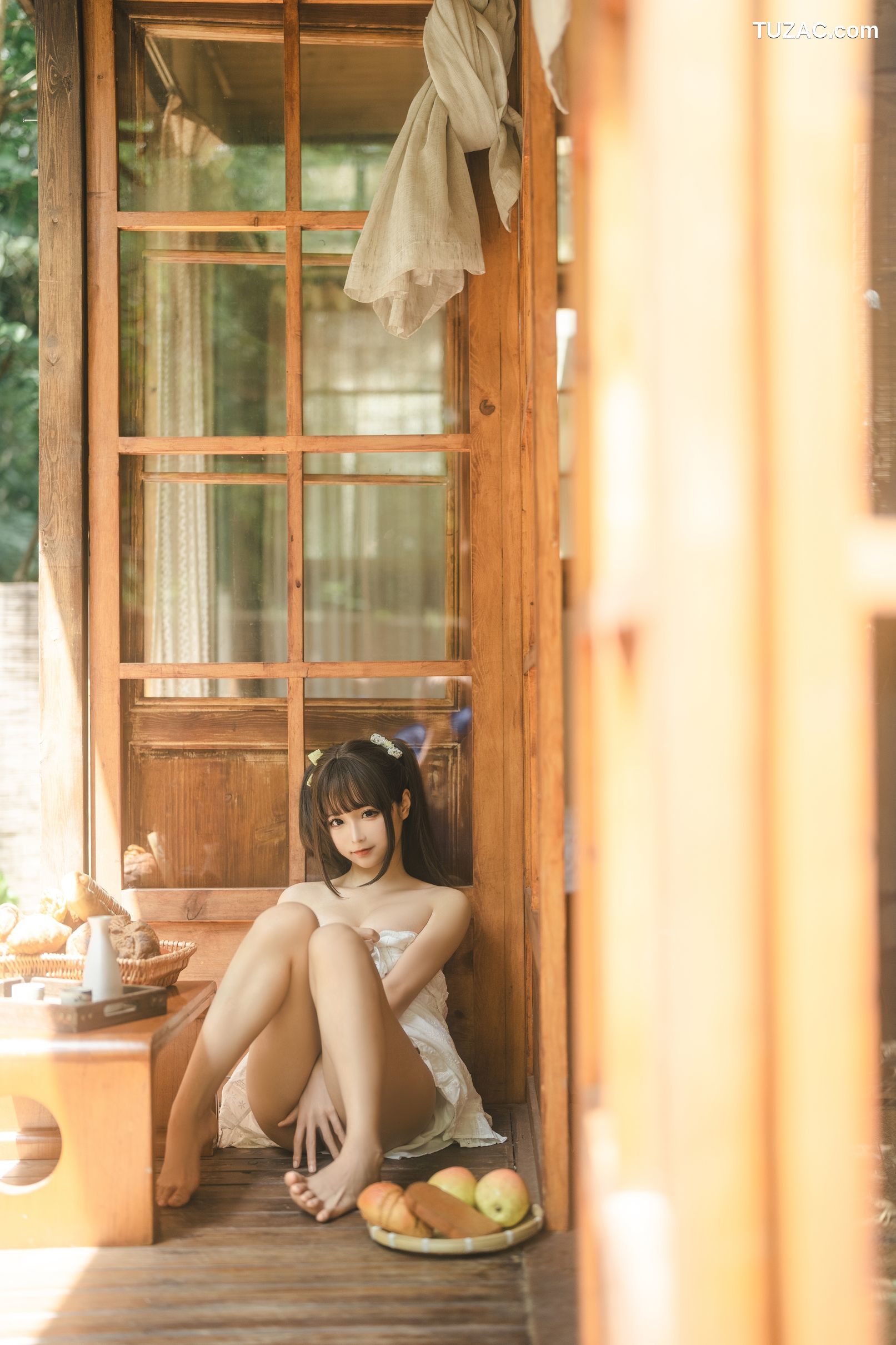 蠢沫沫-夏-白吊带
