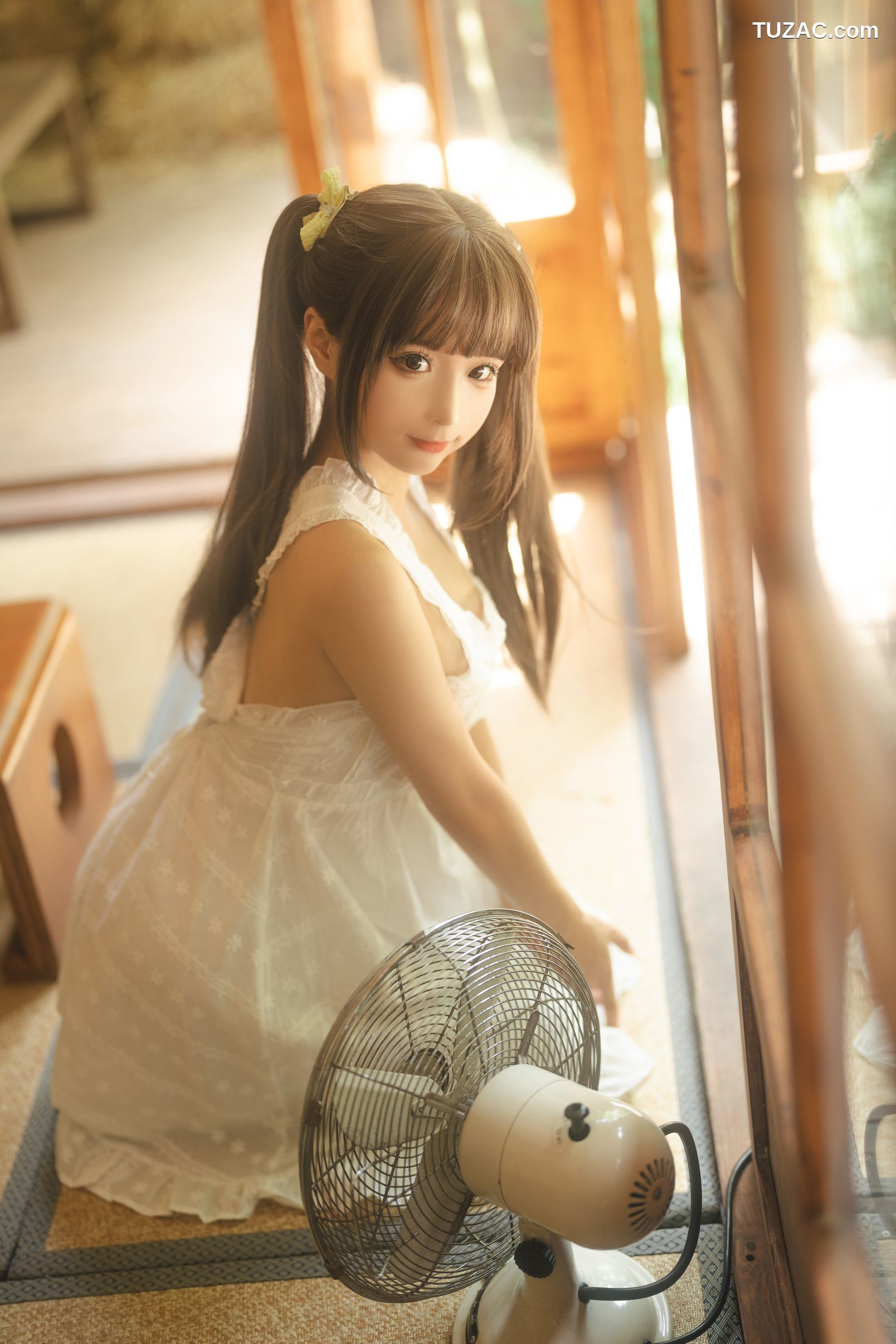 蠢沫沫-夏-白吊带