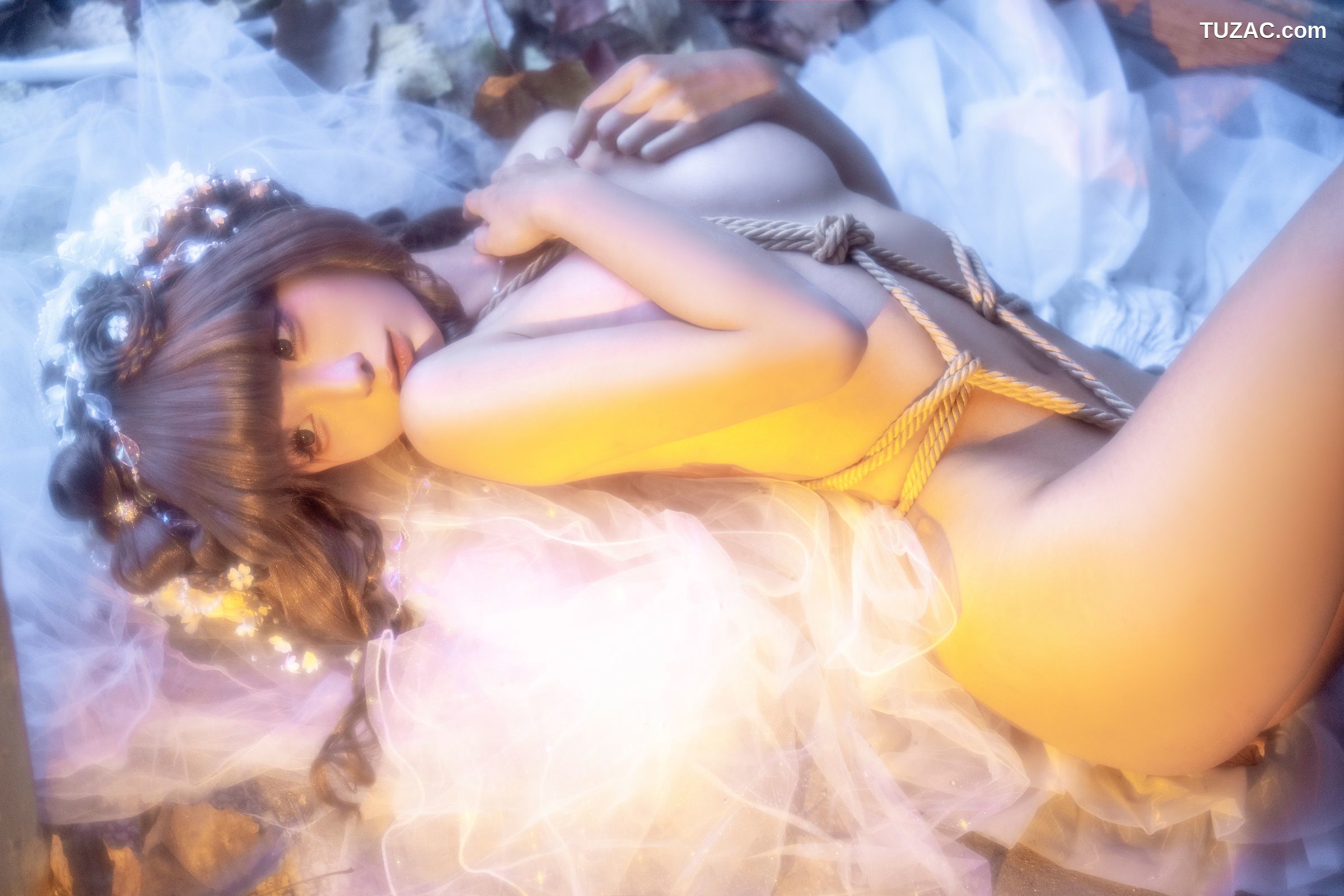 蠢沫沫-婚纱-废墟