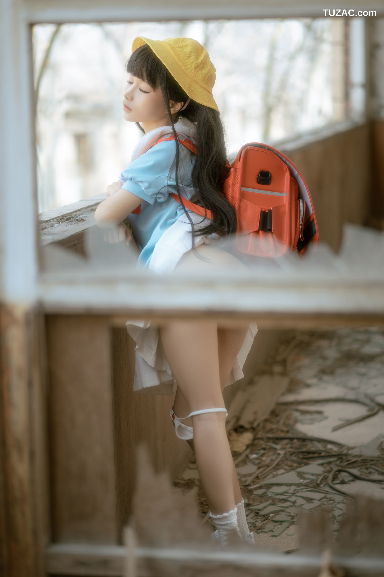 蠢沫沫-小黄帽-绅士版