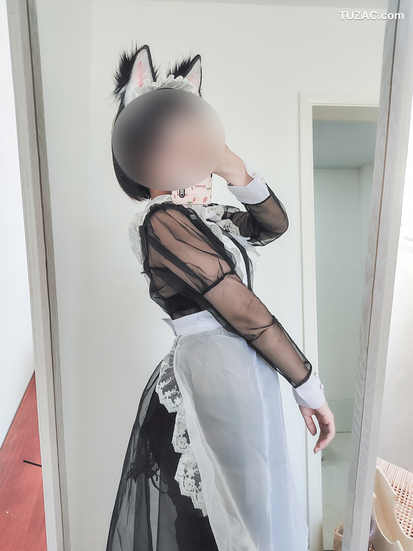 蠢沫沫-透明女仆自拍