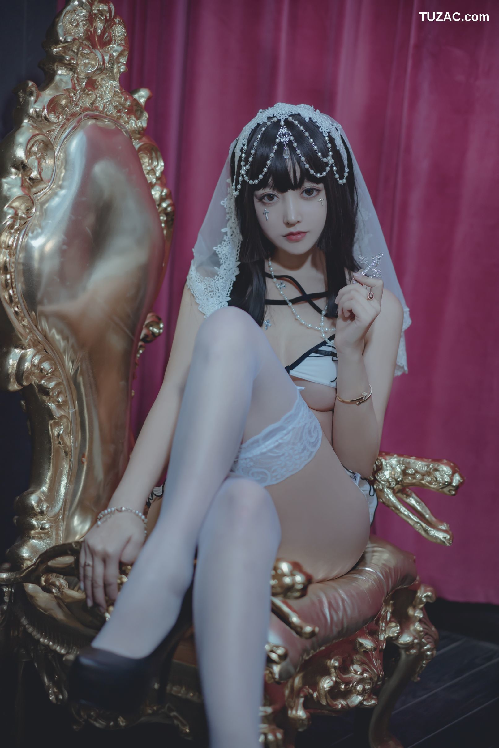 过期米线线喵-修女