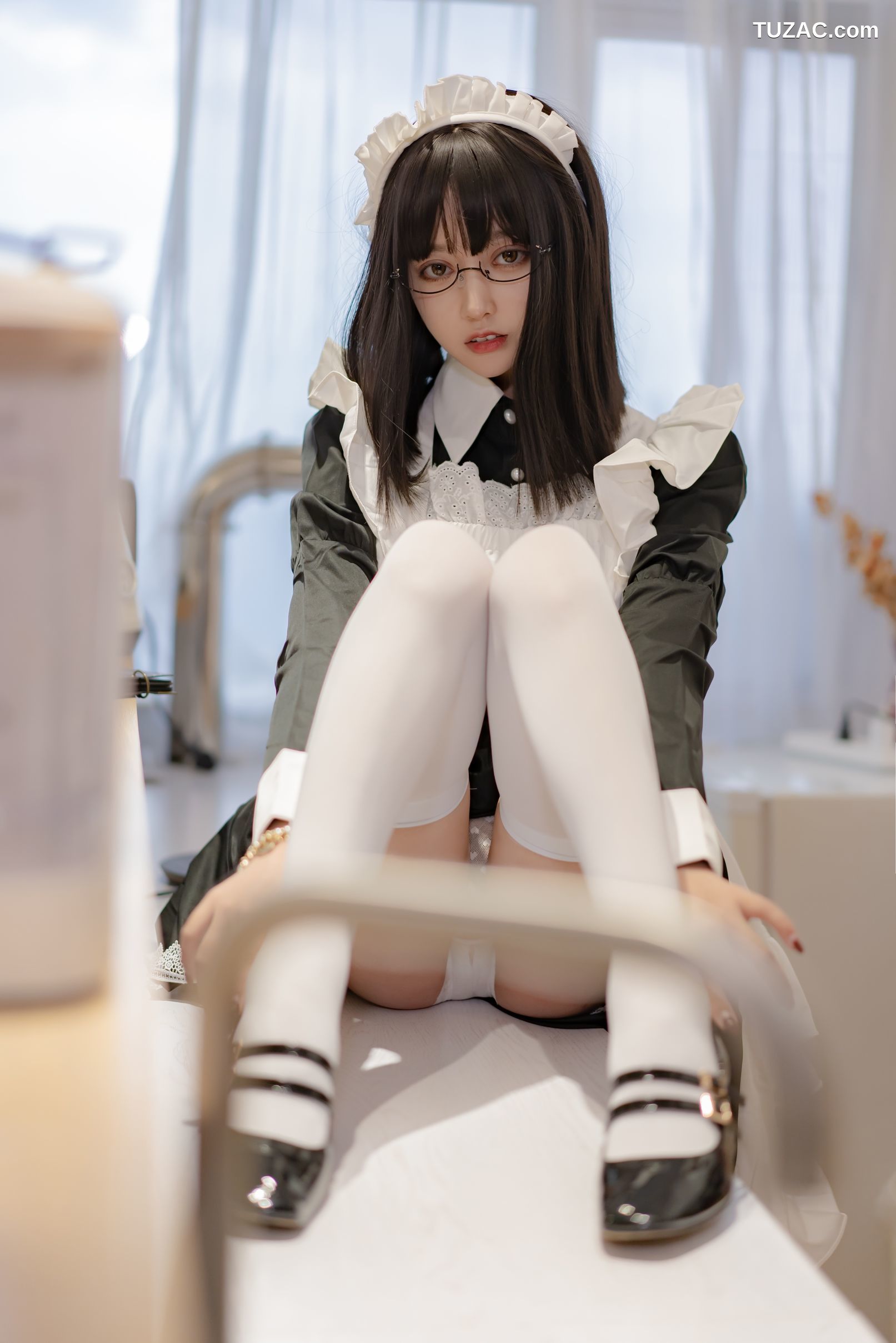 过期米线线喵-女仆长