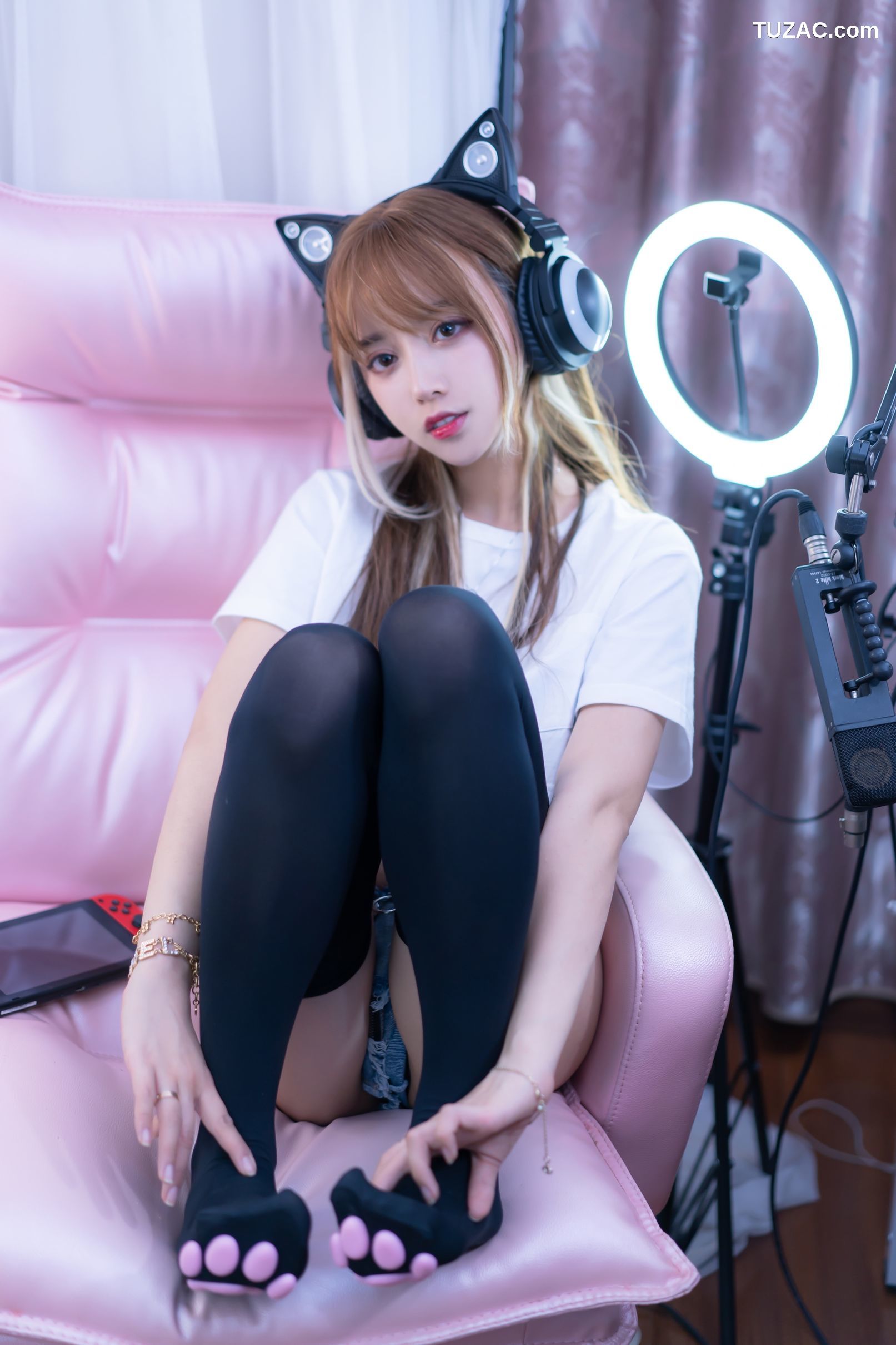 过期米线线喵-电竞猫咪