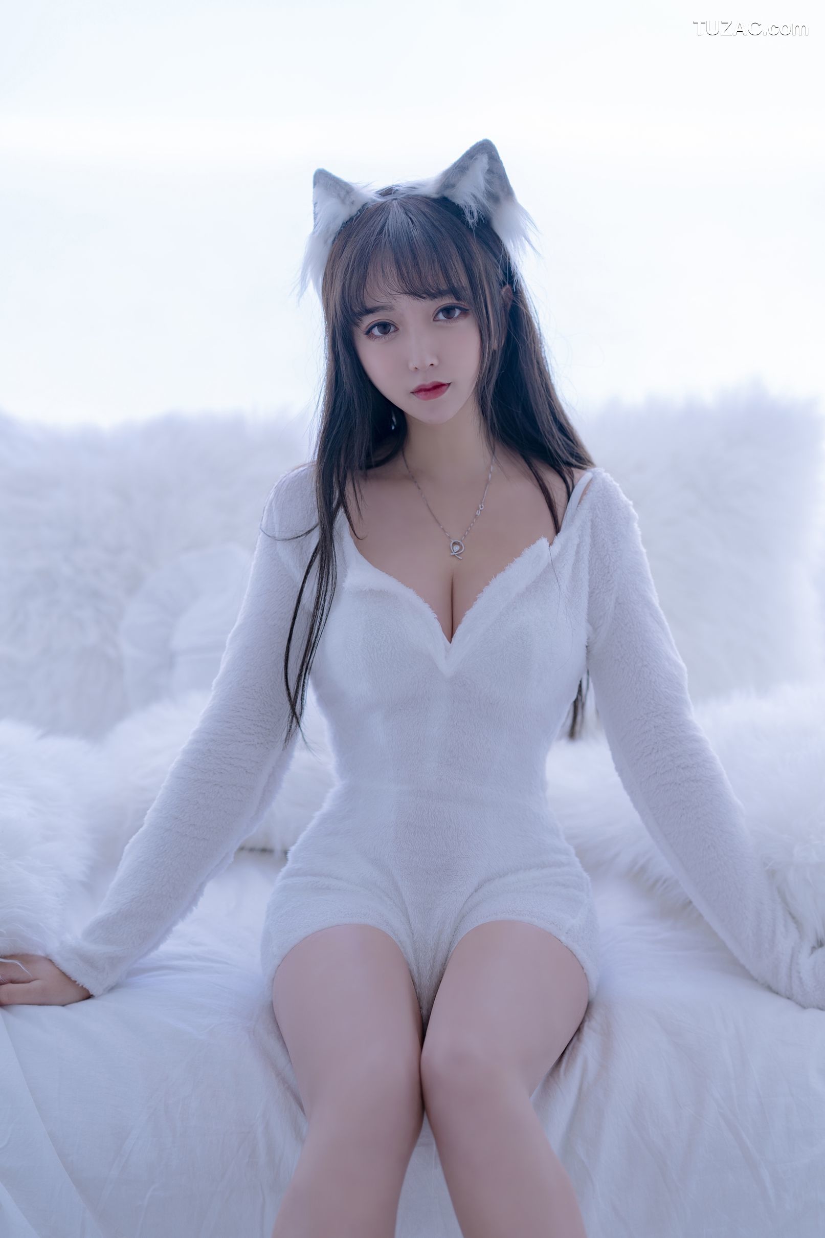 过期米线线喵-真爱版附赠-小白狼