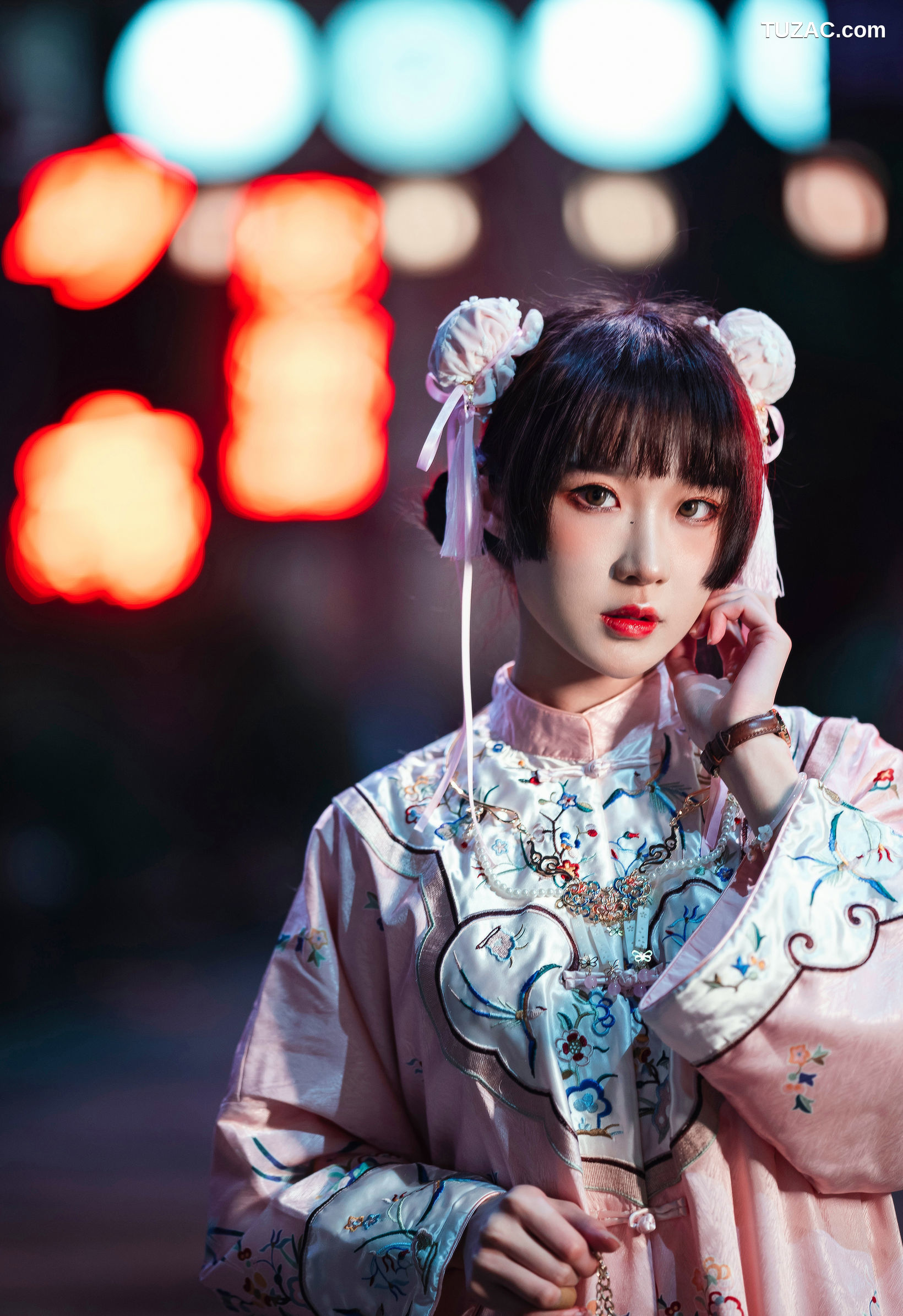 阿包也是兔娘-No.09-国潮少女-15P