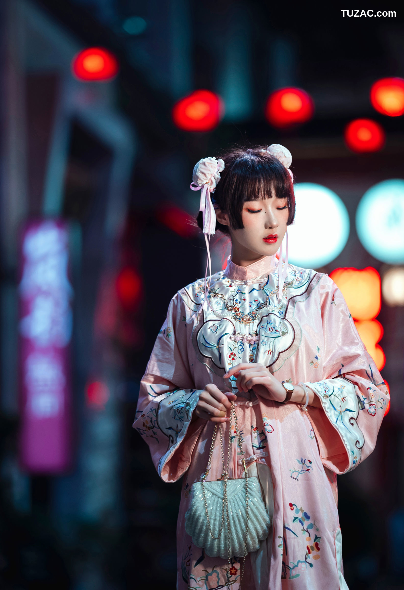 阿包也是兔娘-No.09-国潮少女-15P
