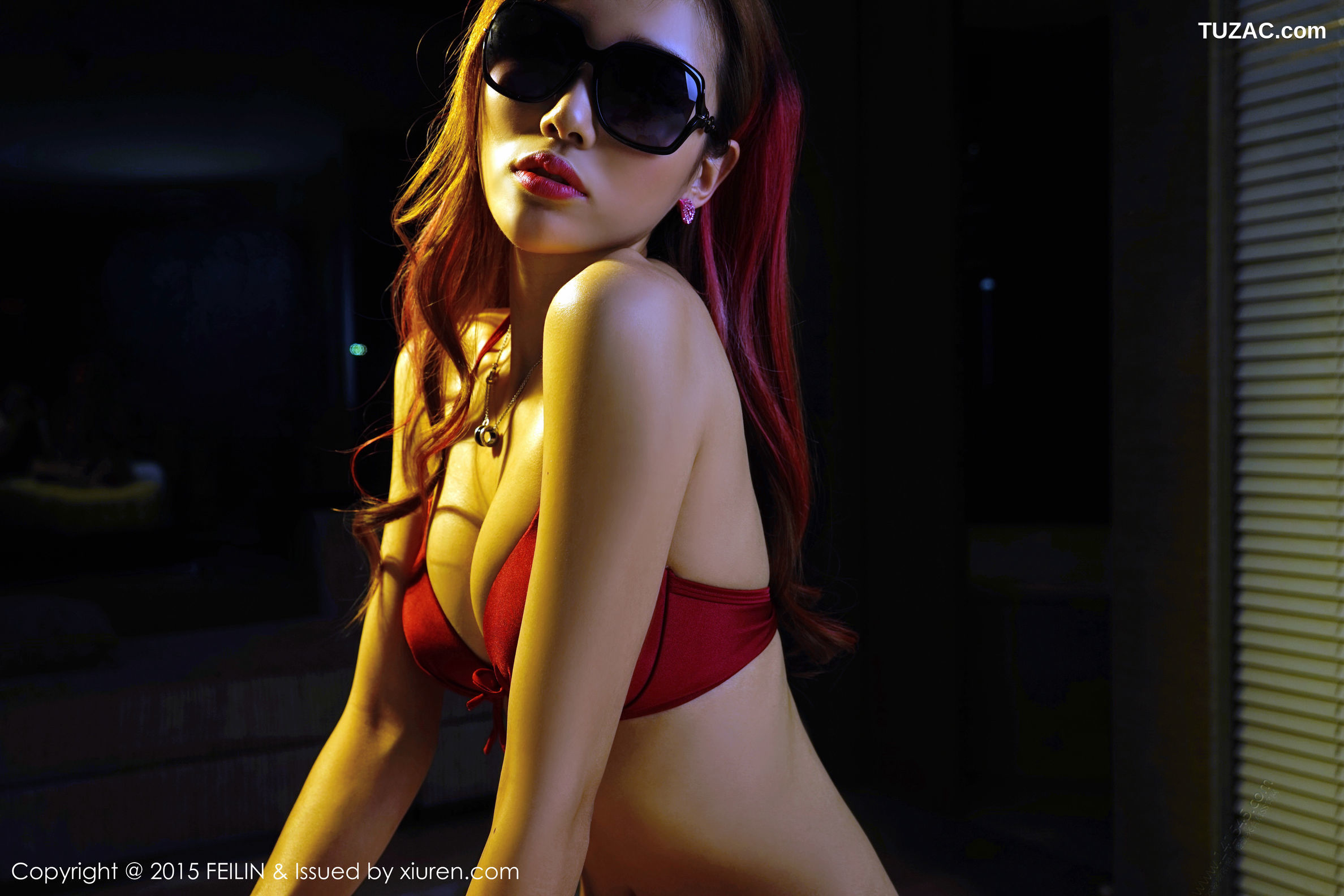 FeiLin嗲囡囡-003-梦小楠小夜猫-《性感美女主播》-2015.08.11