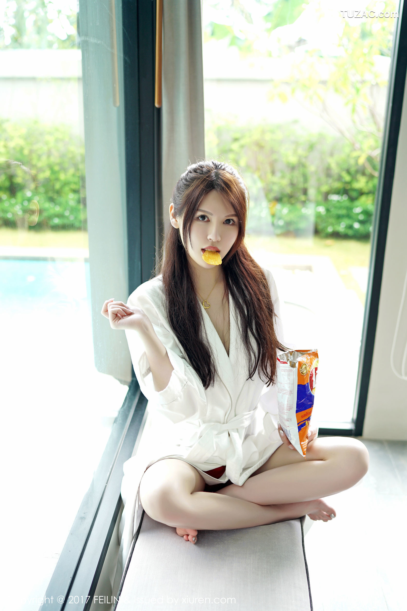 FeiLin嗲囡囡-085-PaPa妈咪-泰国旅拍红色比基尼-2017.04.11