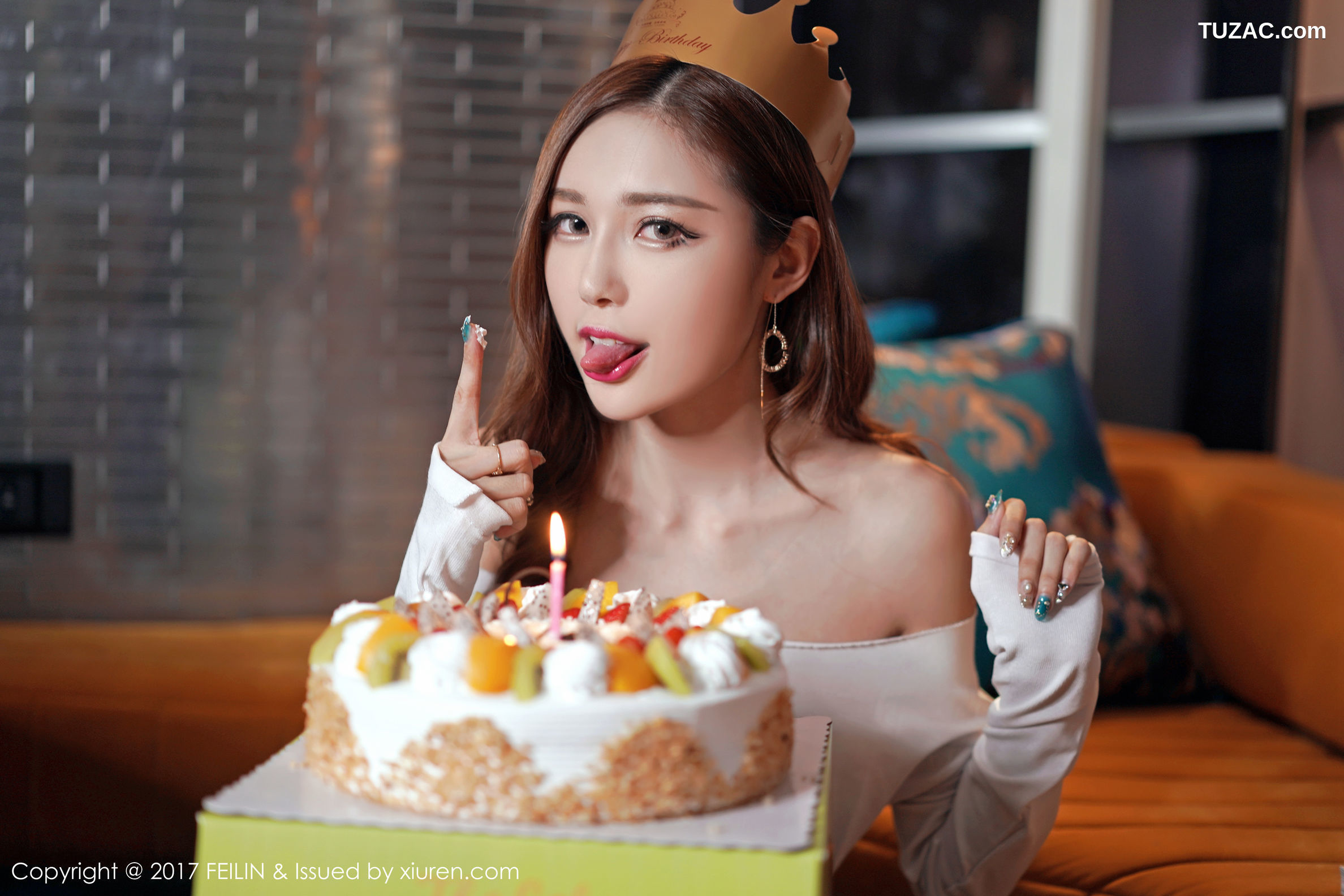 FeiLin嗲囡囡-116-梦小楠小夜猫-《性感网袜与诱惑浴室奶油涂抹》-2017.11.08