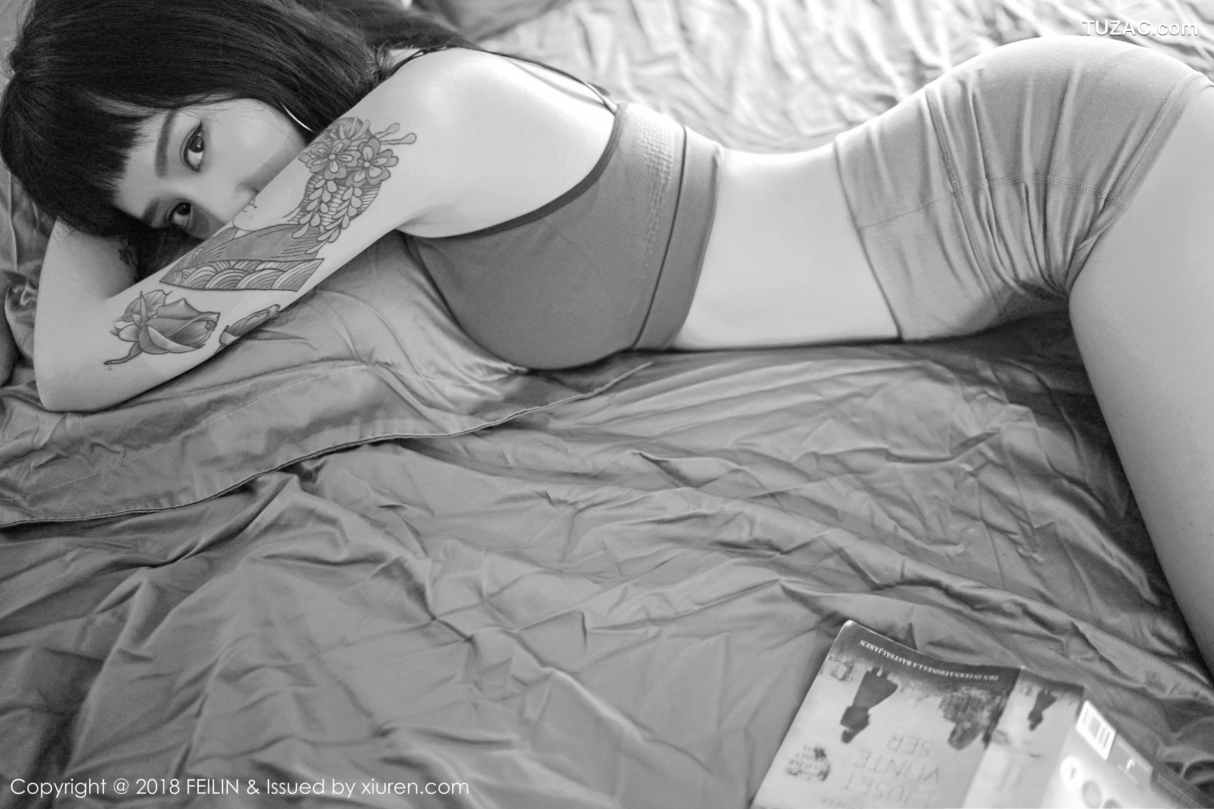 FeiLin嗲囡囡-129-赵艺璇-《香烟-纹身-黑白风格照片》-2018.03.29