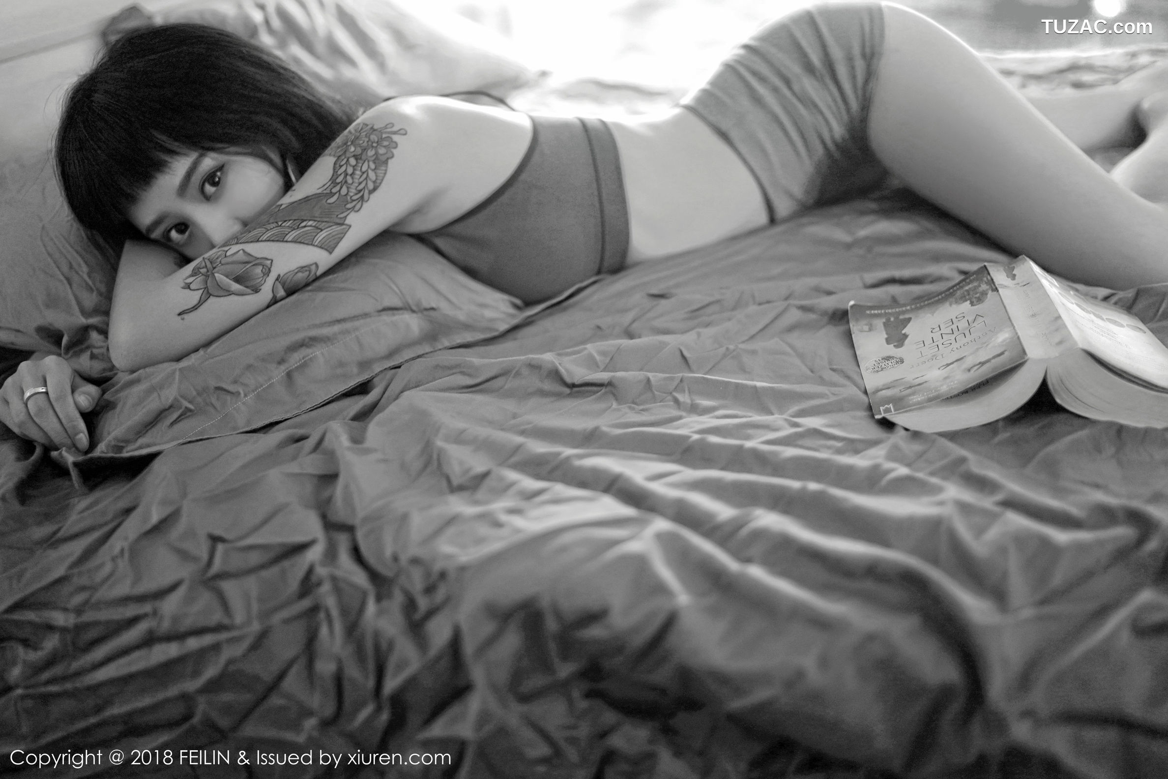 FeiLin嗲囡囡-129-赵艺璇-《香烟-纹身-黑白风格照片》-2018.03.29