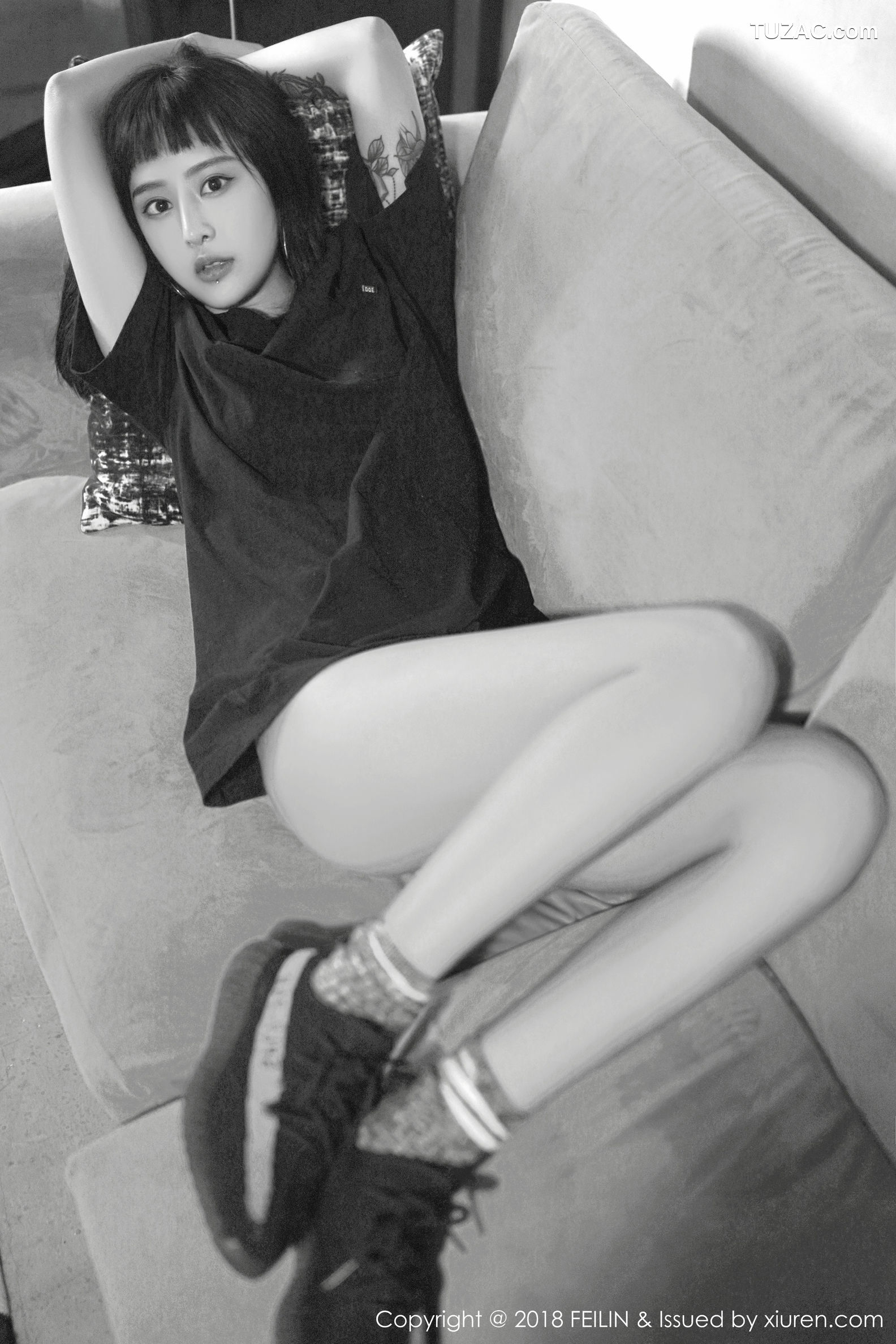 FeiLin嗲囡囡-129-赵艺璇-《香烟-纹身-黑白风格照片》-2018.03.29
