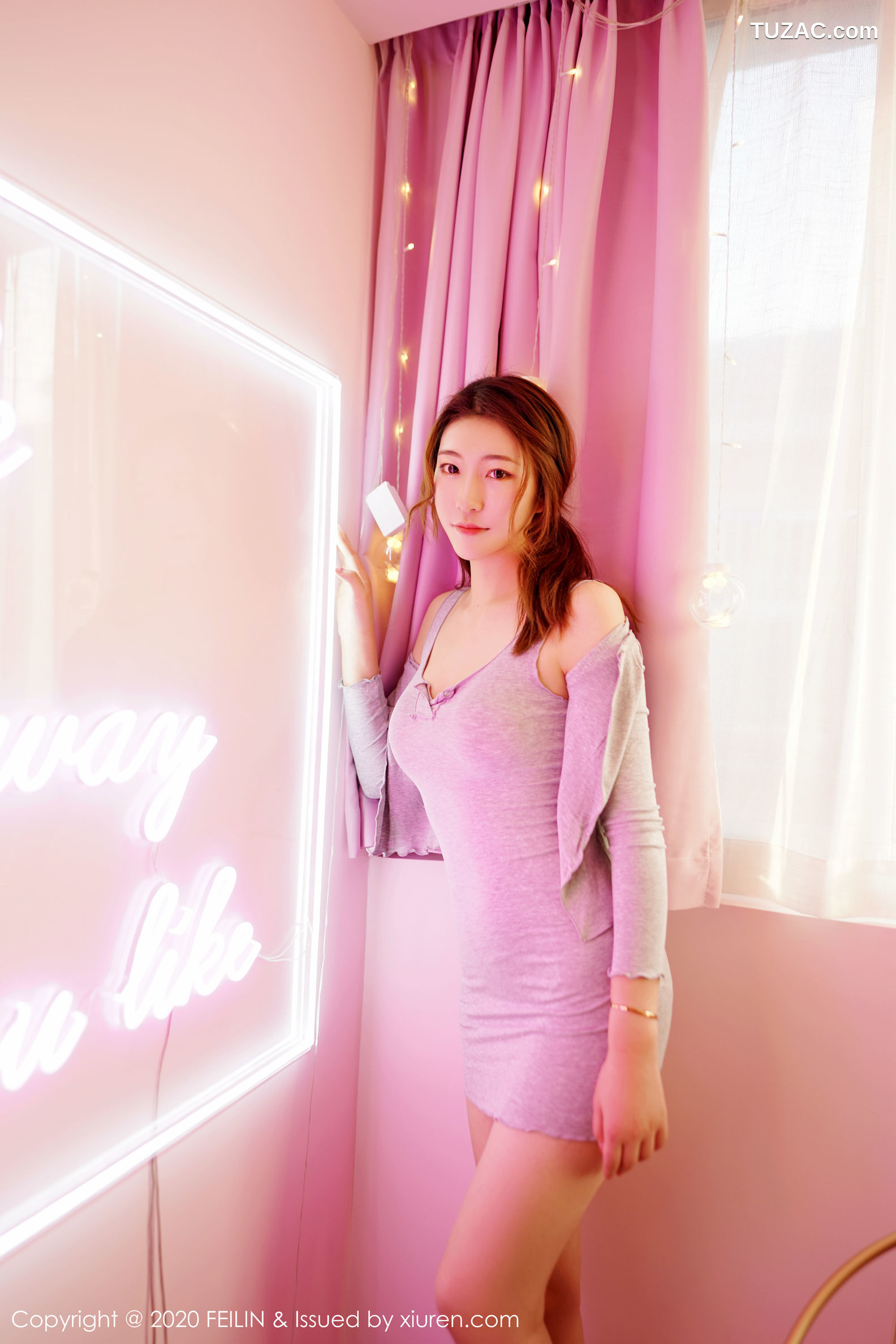 FeiLin嗲囡囡-224-A.小熊猫-《身材与皮肤很不错的妹子》-2020.01.10