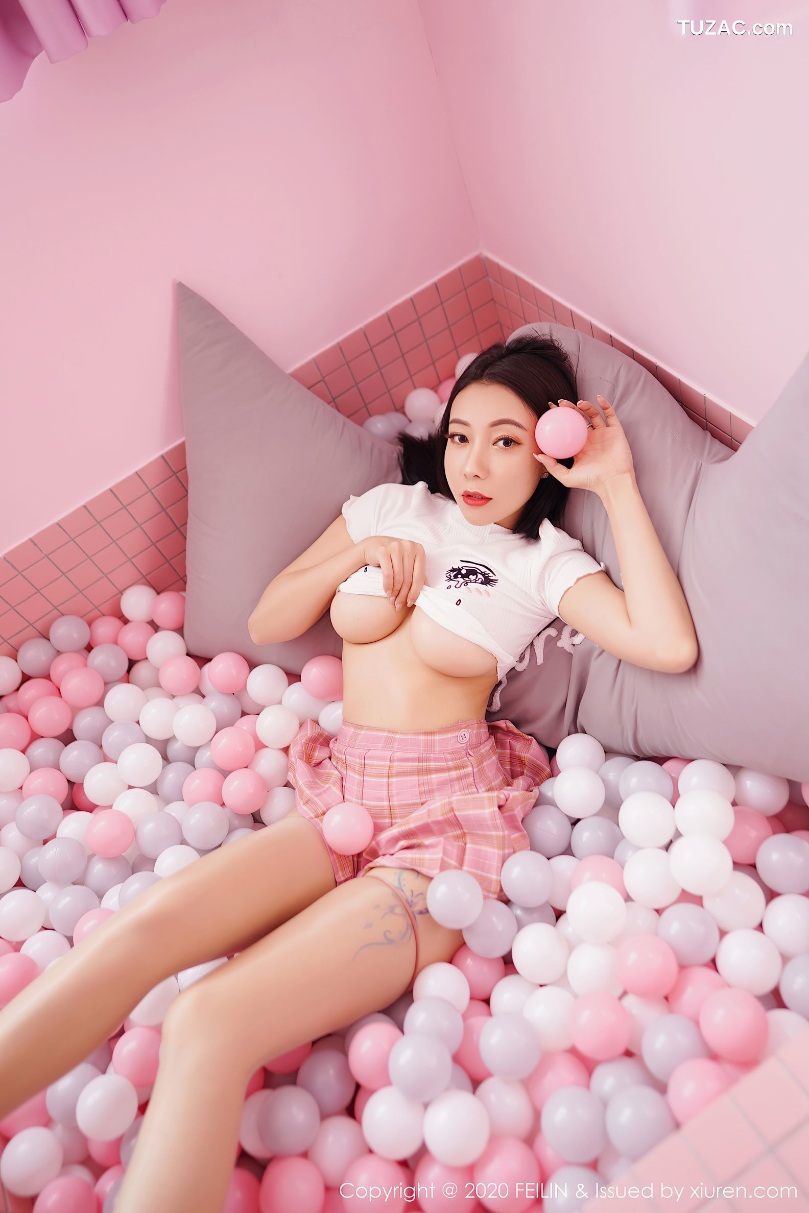 FeiLin嗲囡囡-353-果儿-《粉色波波池JK制服与比基尼系列》-2020.11.19