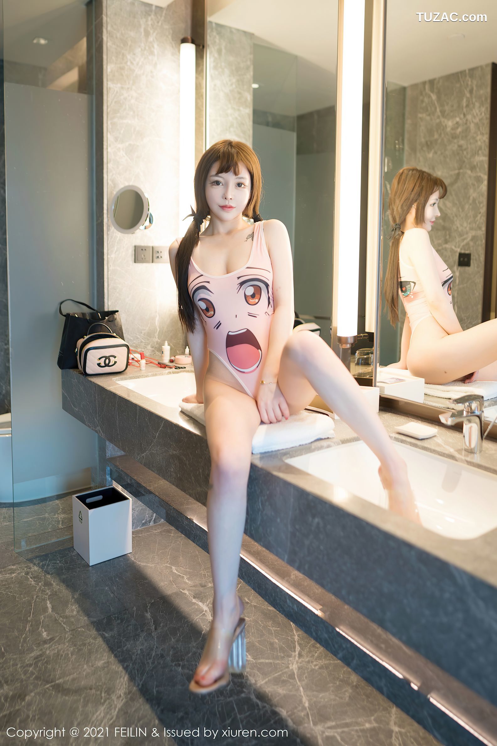 FeiLin嗲囡囡-365-哩哩呀-《衣服云霞鲜的柔甜妹子》-2021.01.07