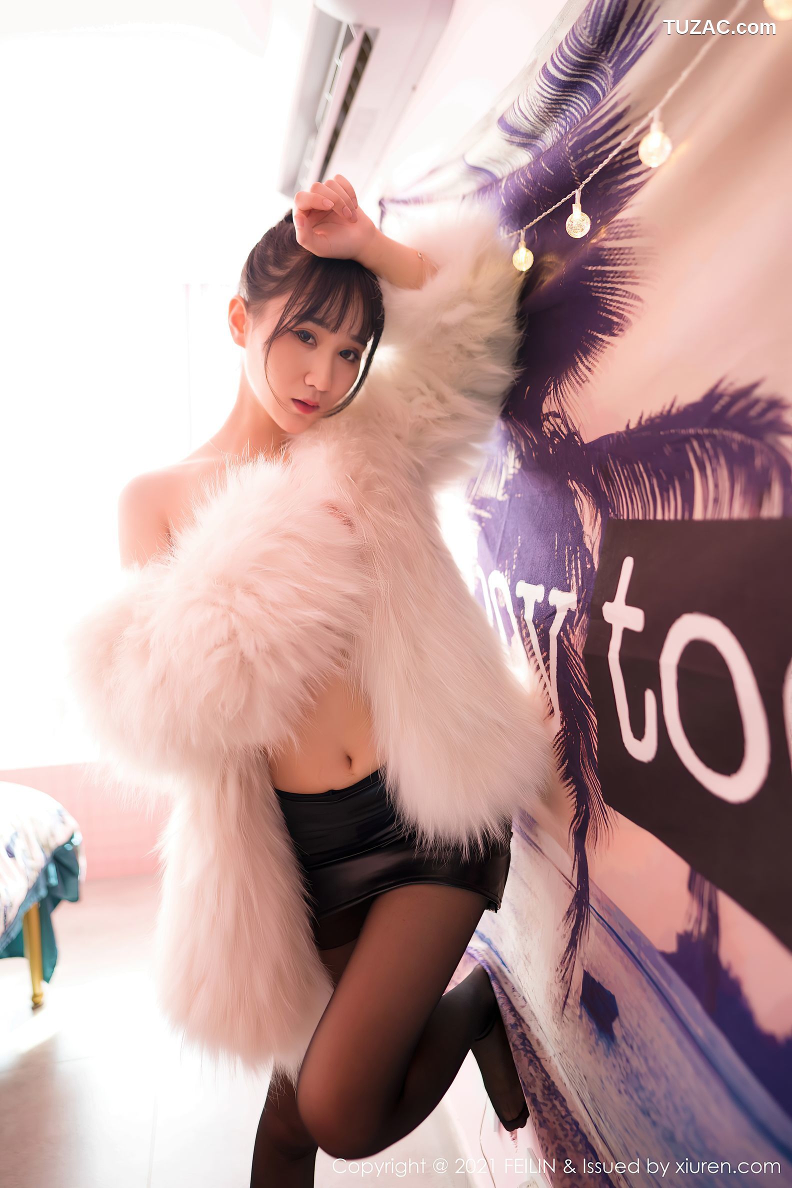 FeiLin嗲囡囡-390-小果冻儿-白衬衫黑皮裙黑丝裤袜-2021.05.19