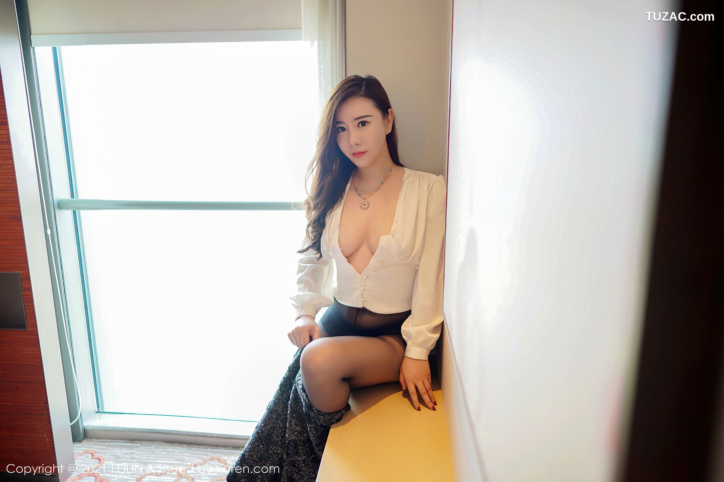 FeiLin嗲囡囡-400-王婉悠-都市OL服饰黑色情趣内衣-2021.07.05