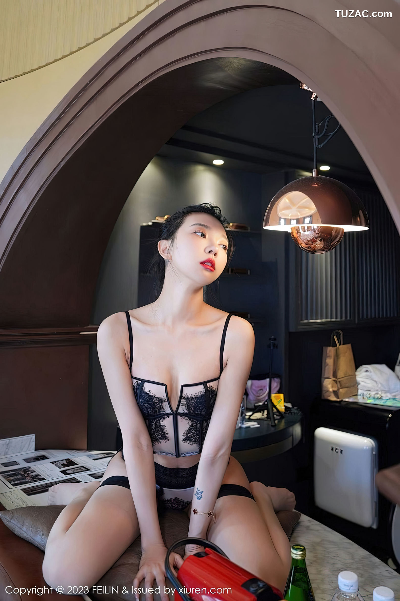 FeiLin嗲囡囡-465-冯木木-黑色情趣内衣黑丝吊带袜-2023.03.06