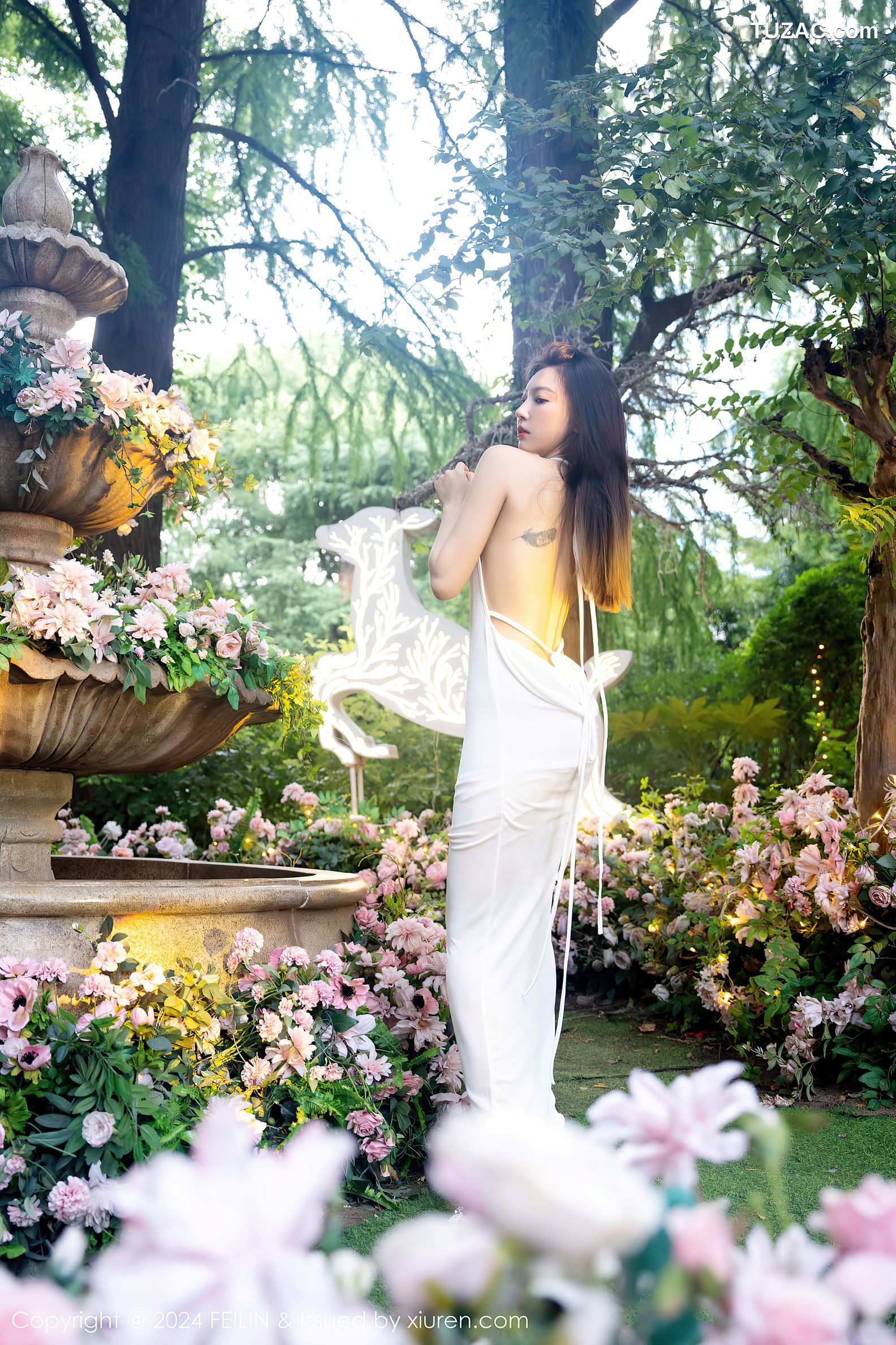 FeiLin嗲囡囡-472-冯木木LRIS-白色连衣长裙灰色内衣-2024.01.08