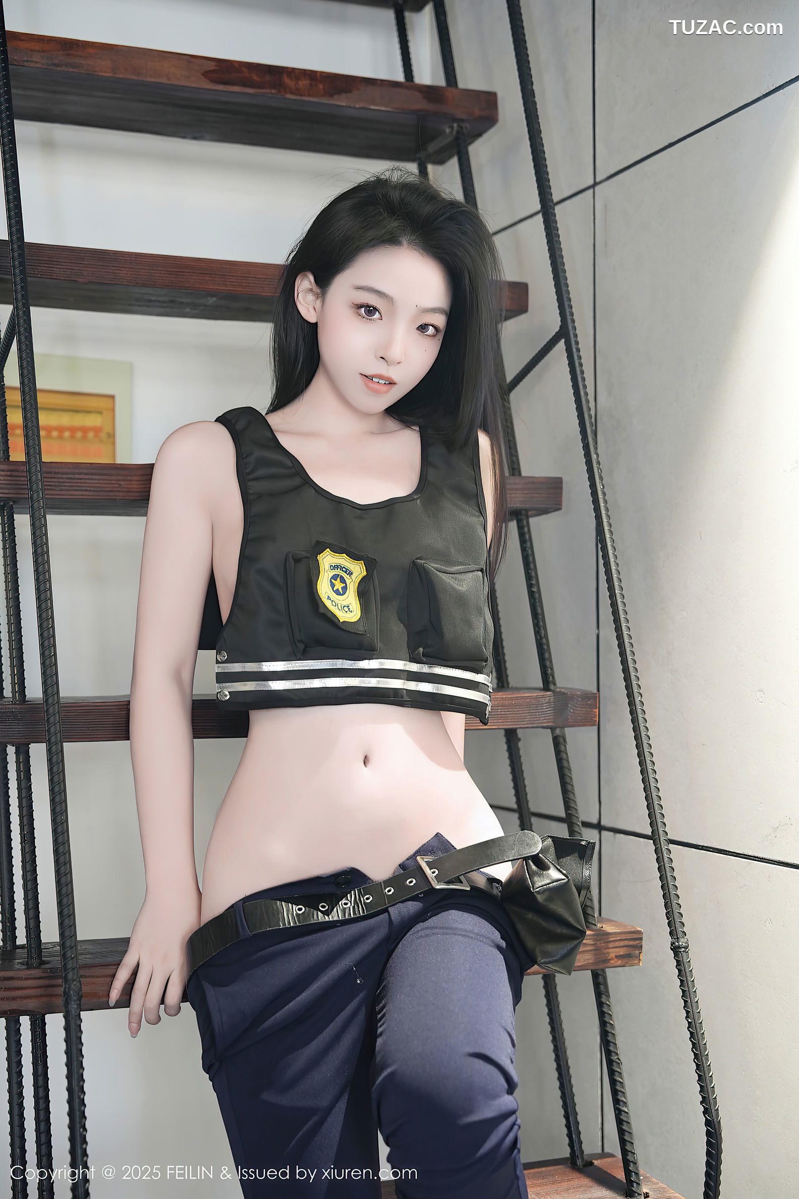 FeiLin嗲囡囡-497-芝樱-兔女郎警官-2025.01.02