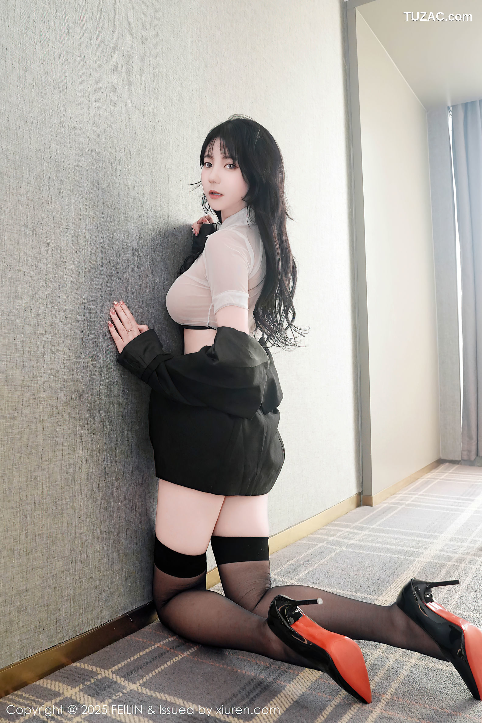 FeiLin嗲囡囡-498-软情-黑丝高跟制服轻透衬衫-2025.01.08