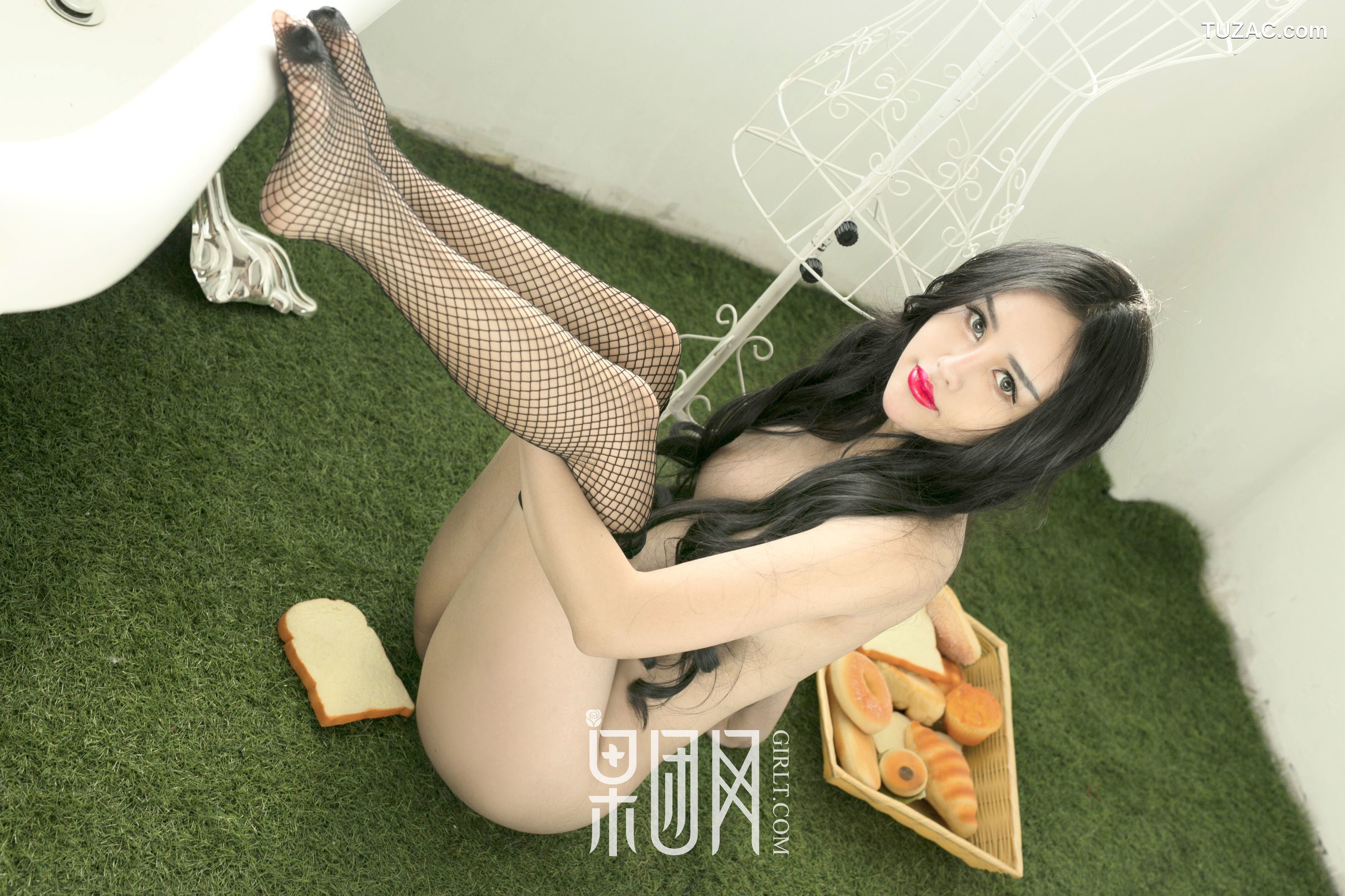 GIRLT果团网-006-陈迪娅-浴缸双手难遮三点