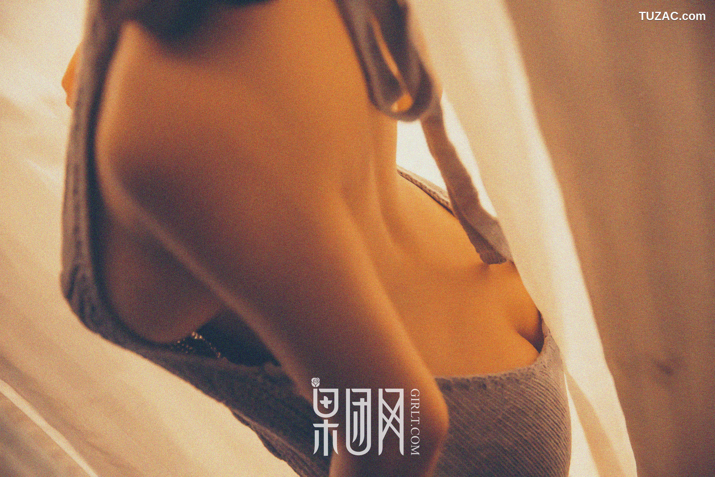 GIRLT果团网-024-草莓女孩