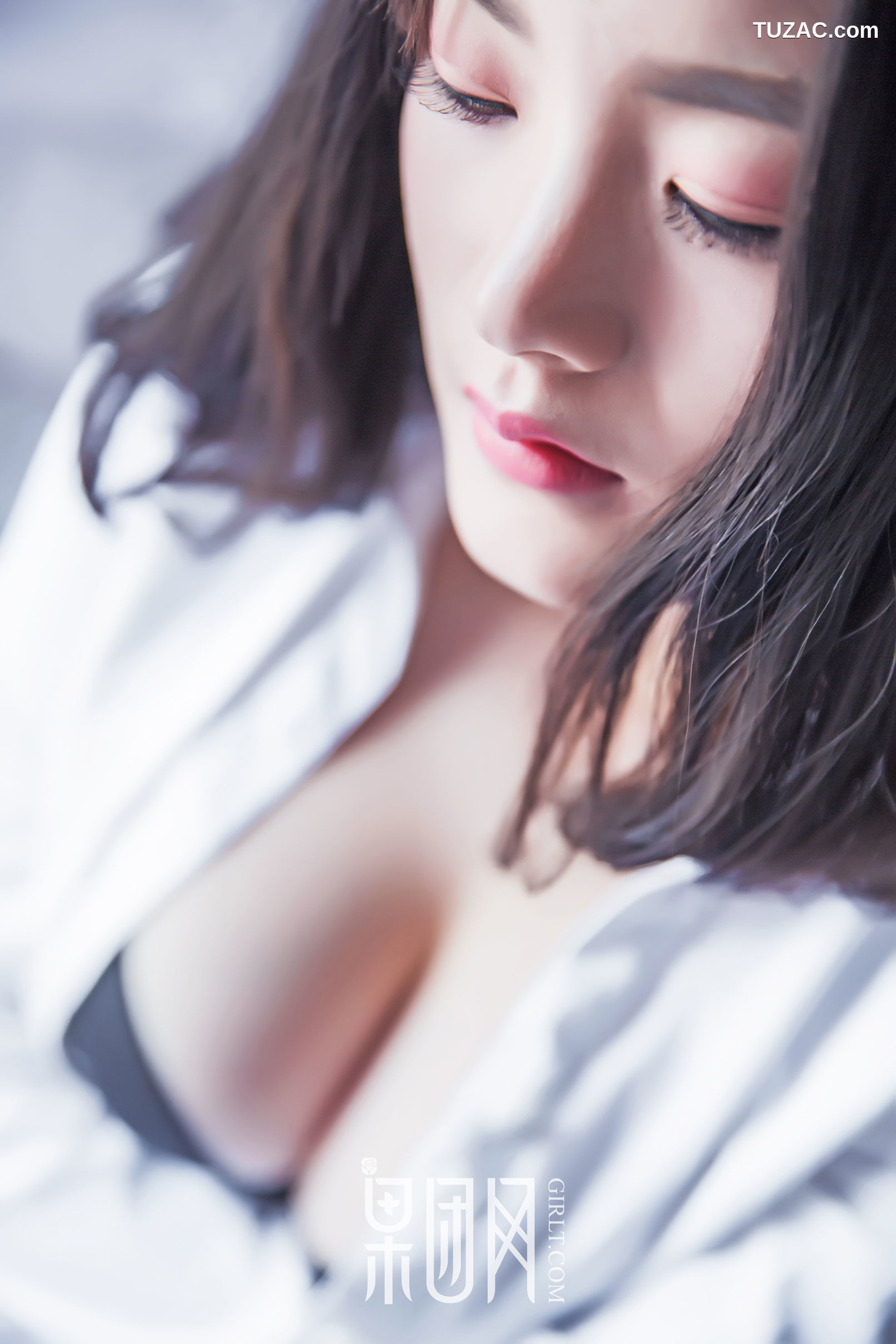 GIRLT果团网-024-草莓女孩