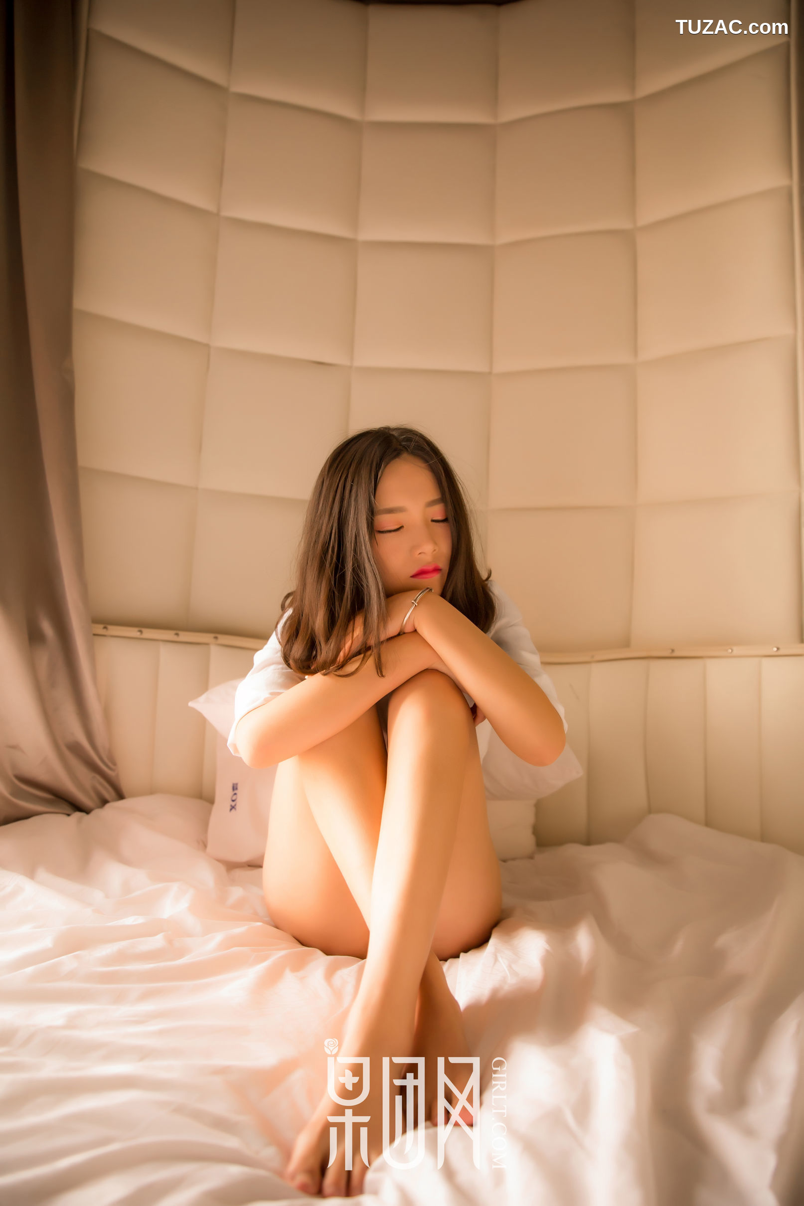 GIRLT果团网-024-草莓女孩