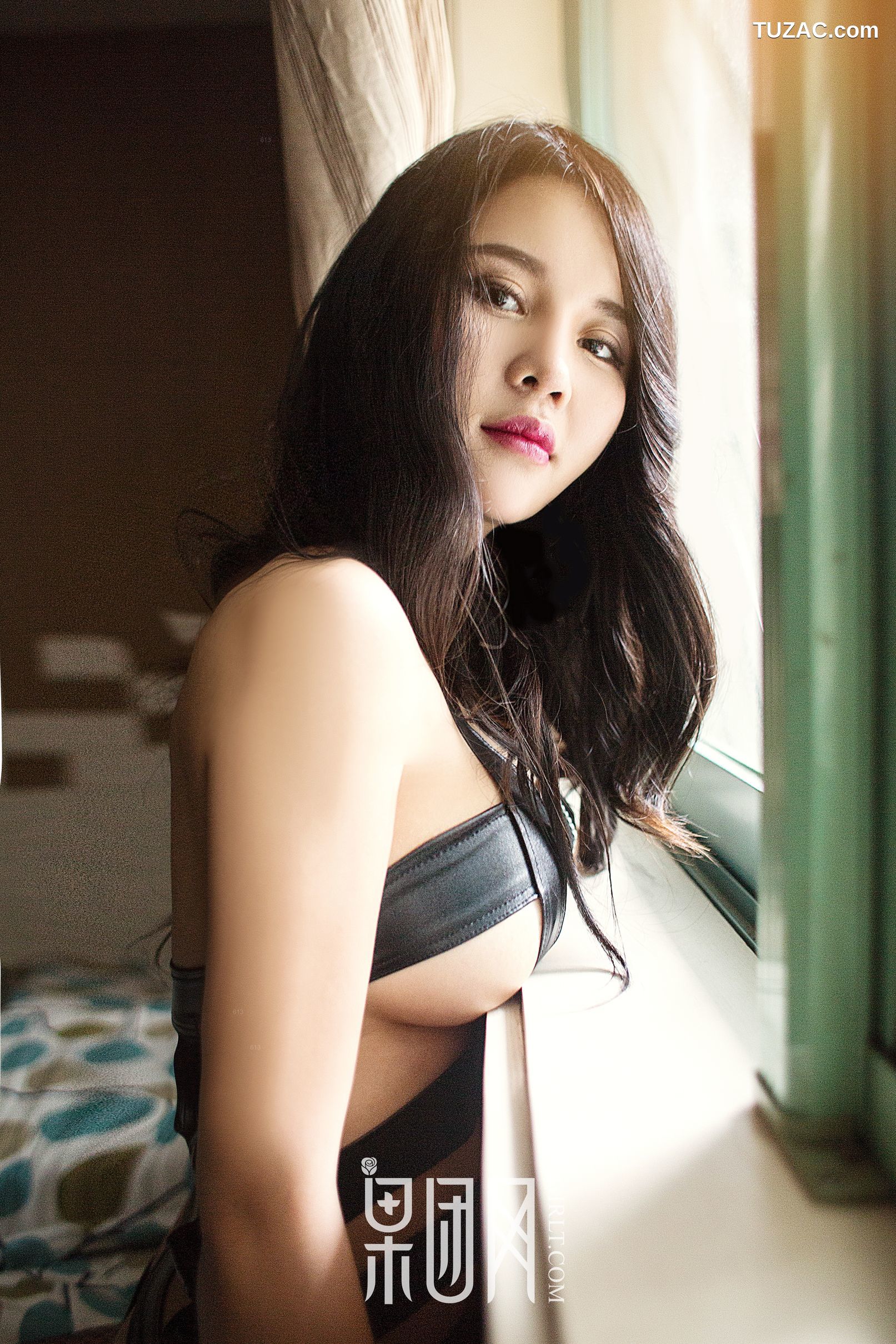GIRLT果团网-029-Sukki-翘臀奶霸-酥胸湿身诱惑