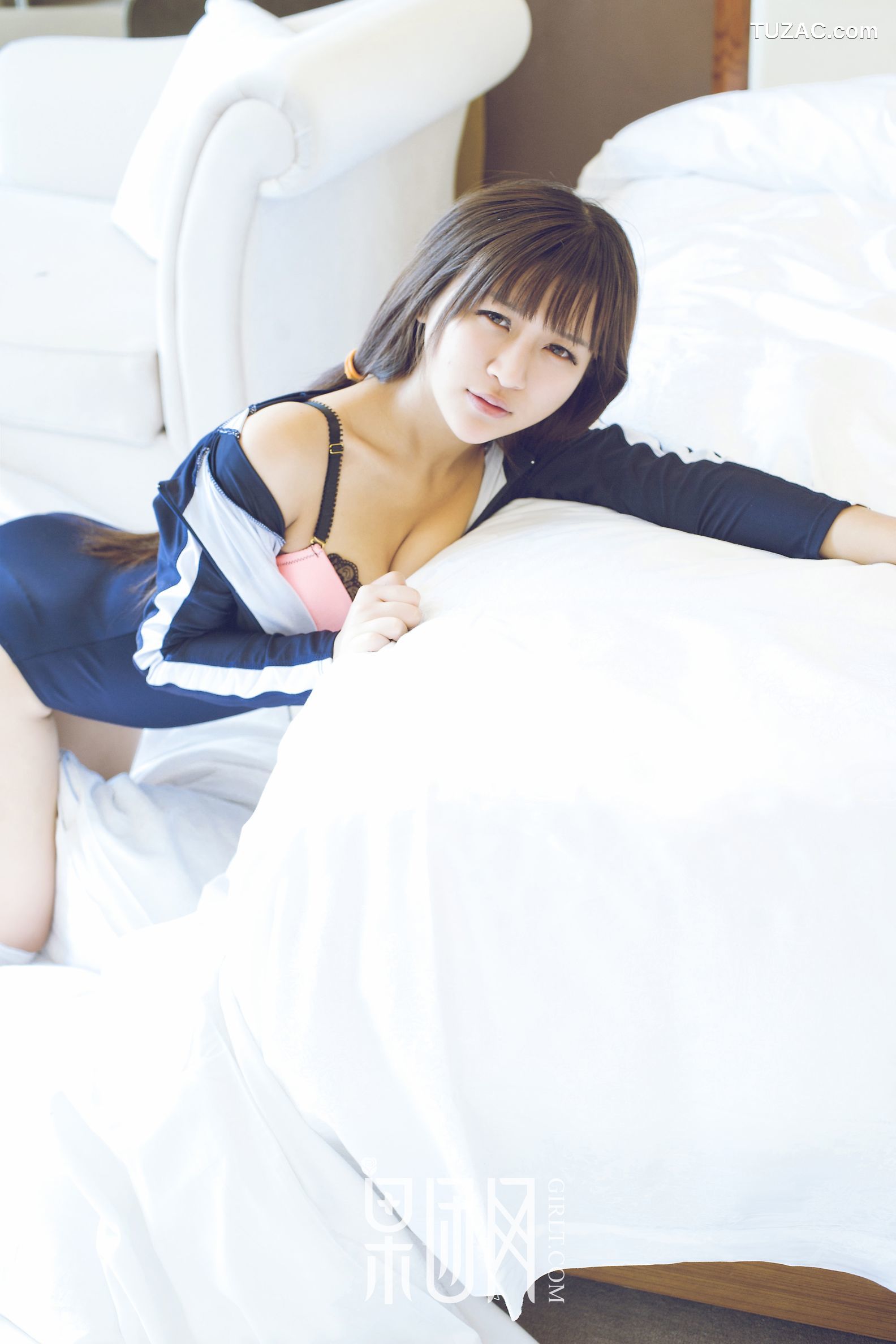 GIRLT果团网-030-熙恩-日系连体运动服-日系吊带深沟