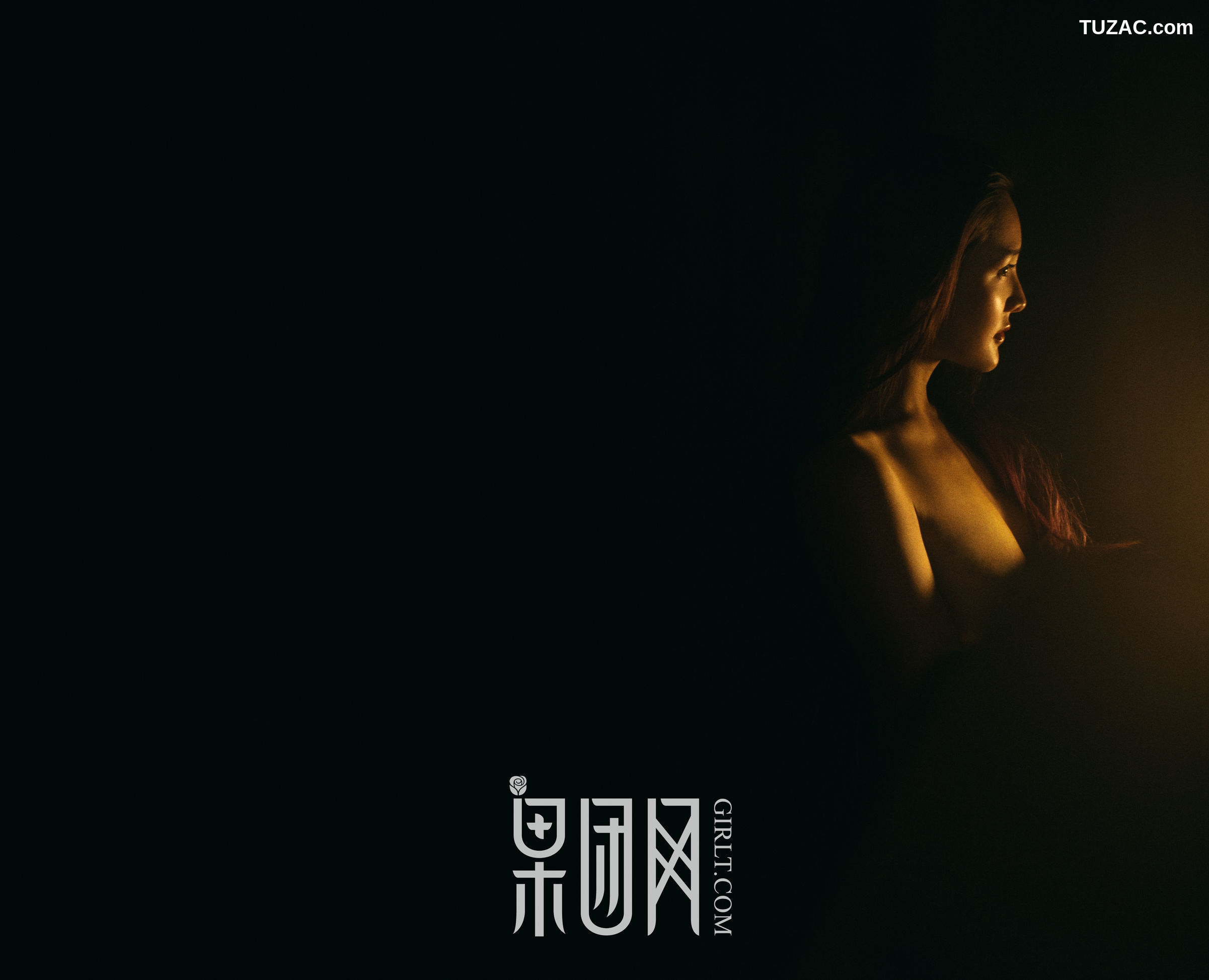 GIRLT果团网-033-美女画家-全裸上阵人体艺术