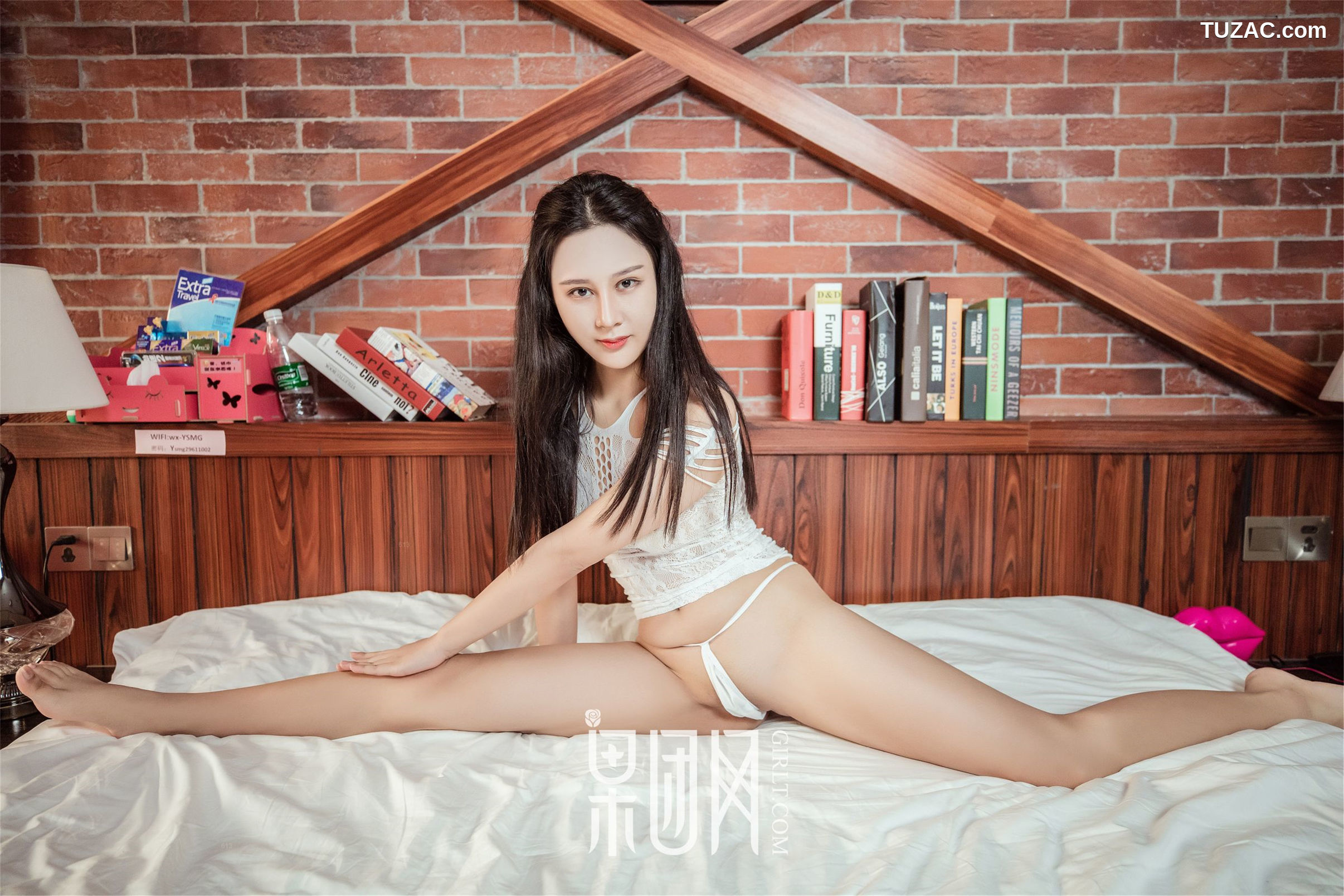 GIRLT果团网-038-钟紫怡-乳神-浴缸狗狗趴