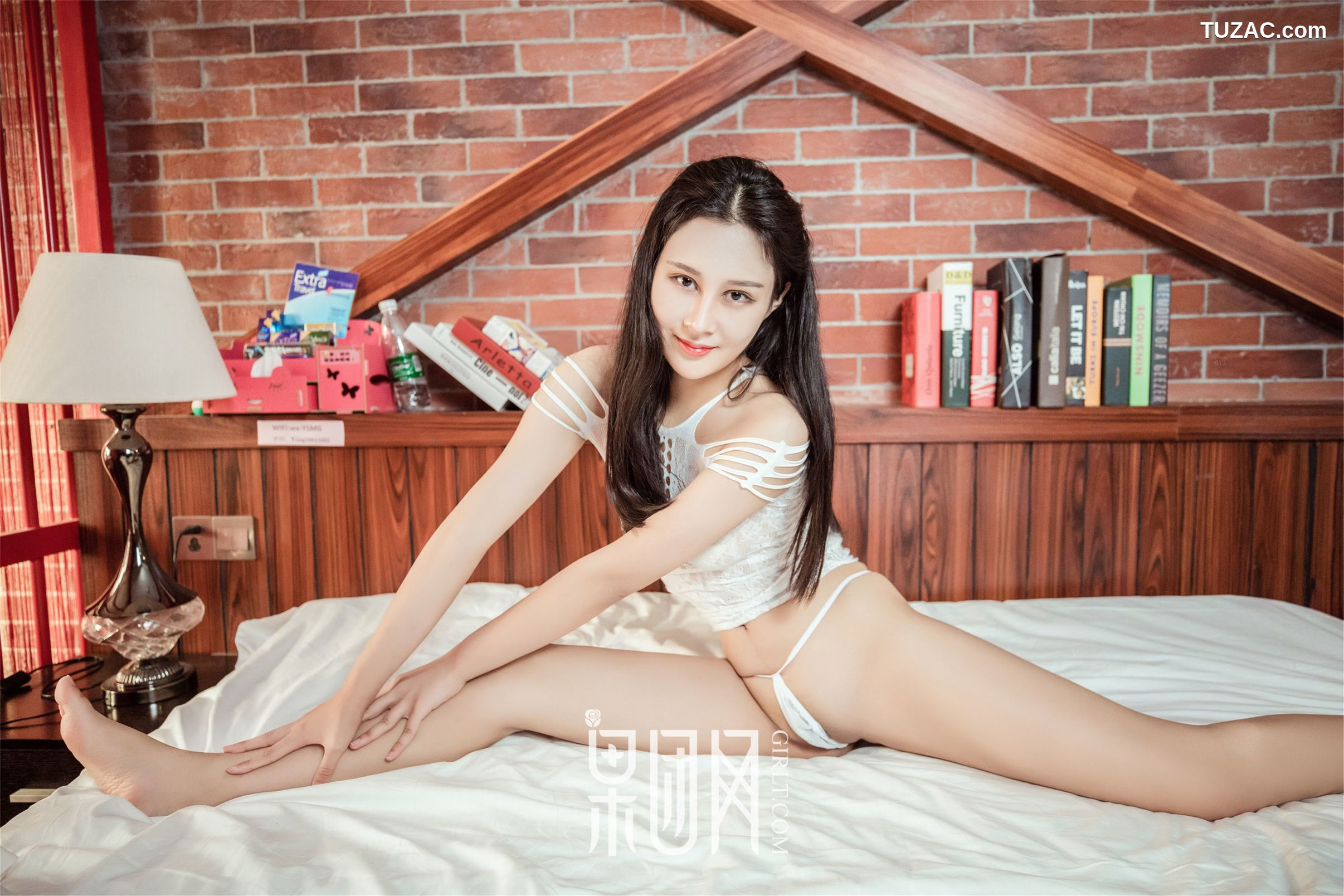 GIRLT果团网-038-钟紫怡-乳神-浴缸狗狗趴