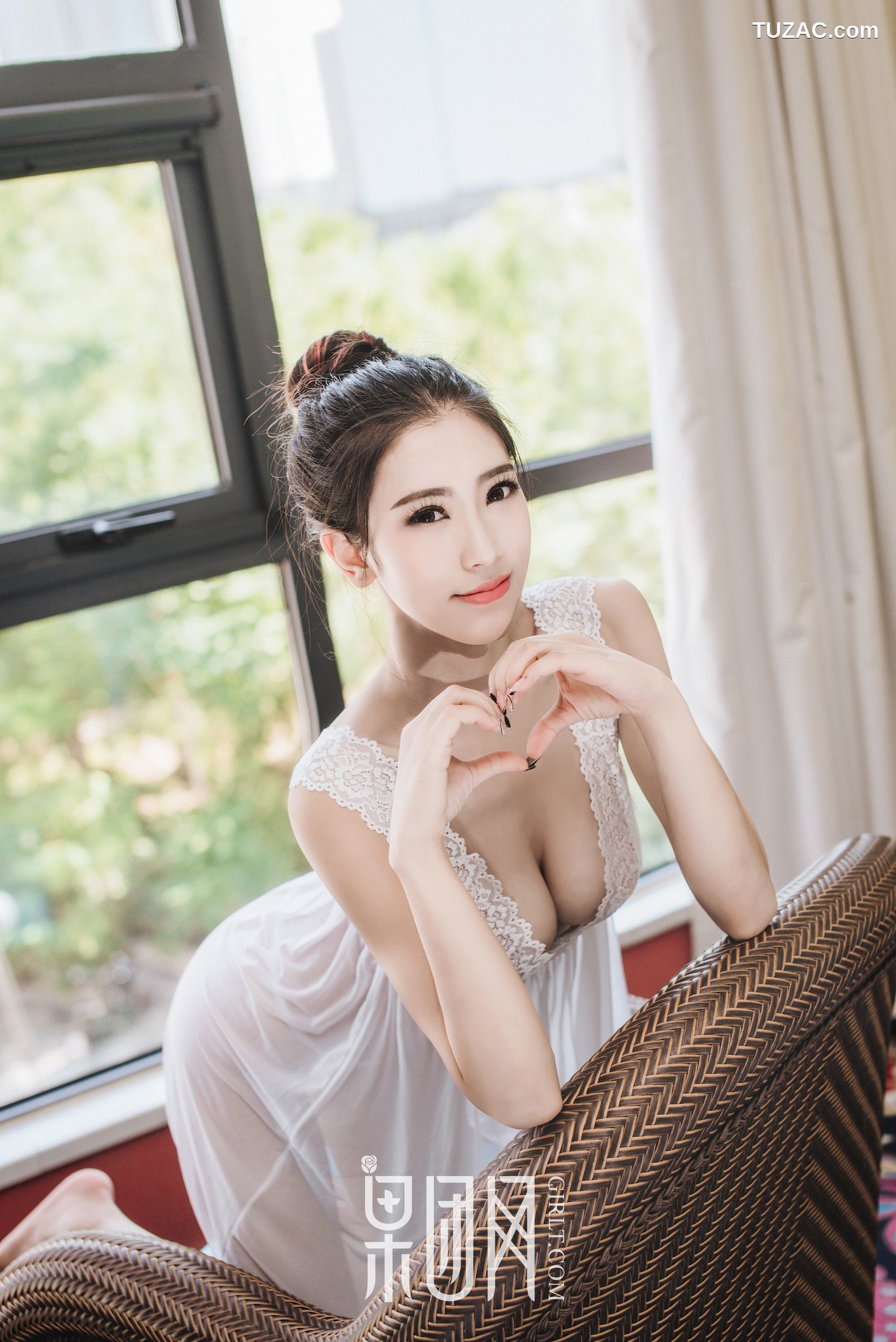 GIRLT果团网-040-通灵儿-长腿嫩模-34D酥胸