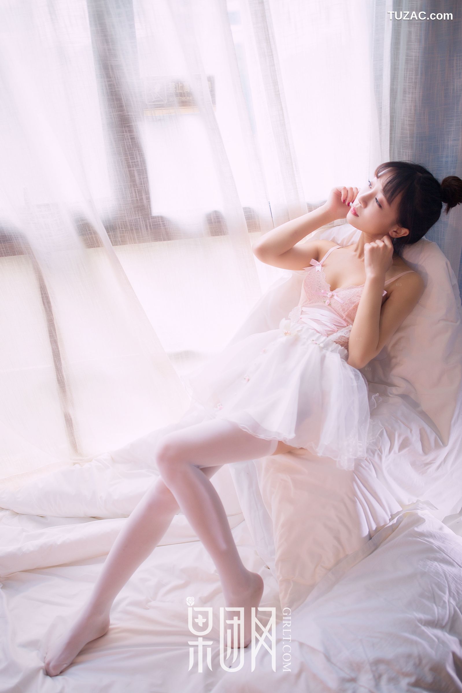 GIRLT果团网-044-萌萌女-掌上芭蕾粉色糖果