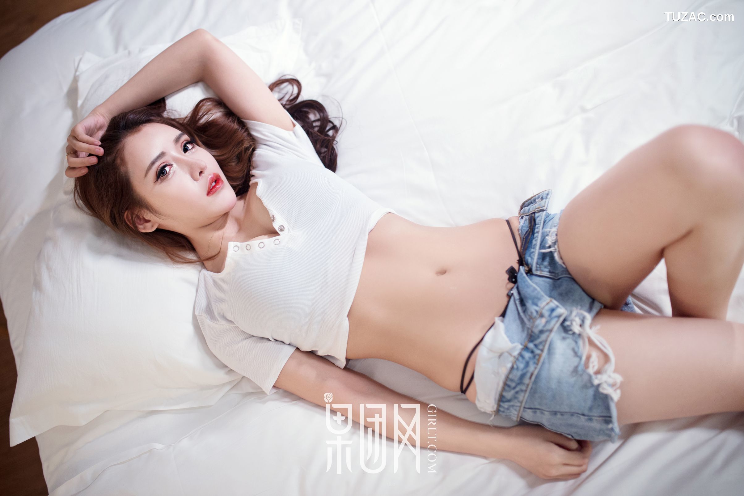 GIRLT果团网-055-Lunana_Lee-乳神娜娜-大秀34D酥胸