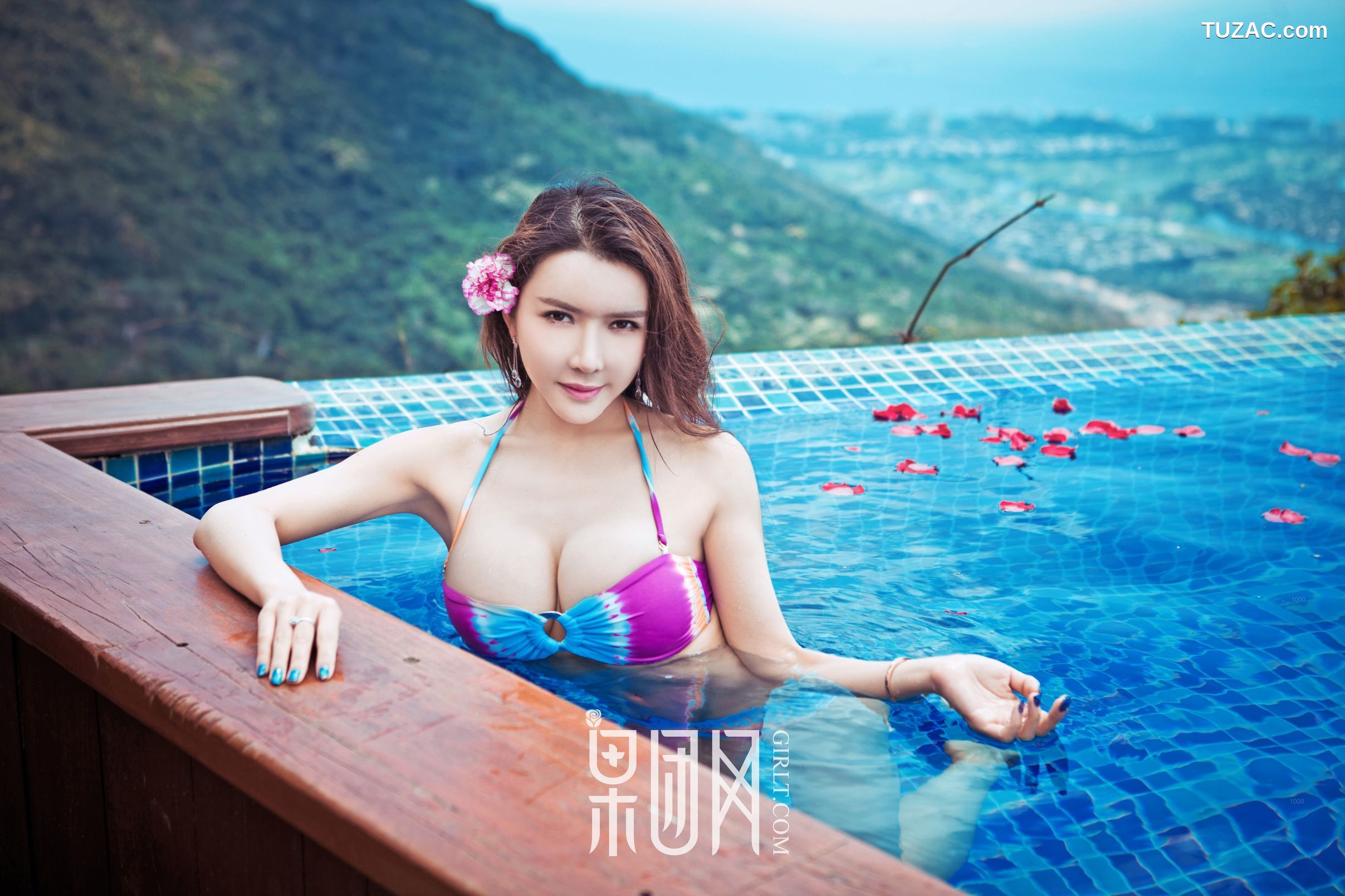 GIRLT果团网-057-龚玥菲-中国第一性感女神-海边美照