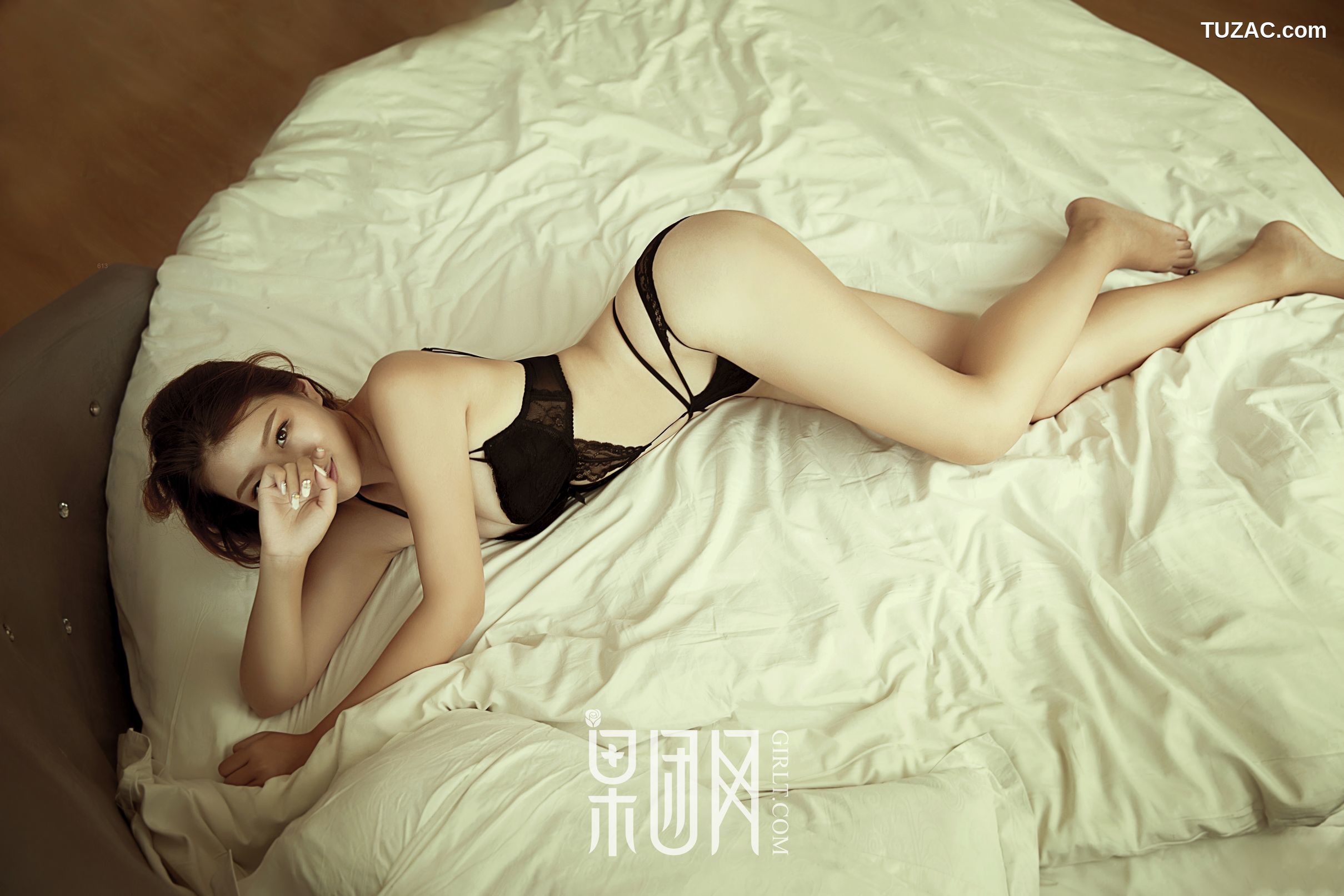 GIRLT果团网-062-姗姗-全肉月饼