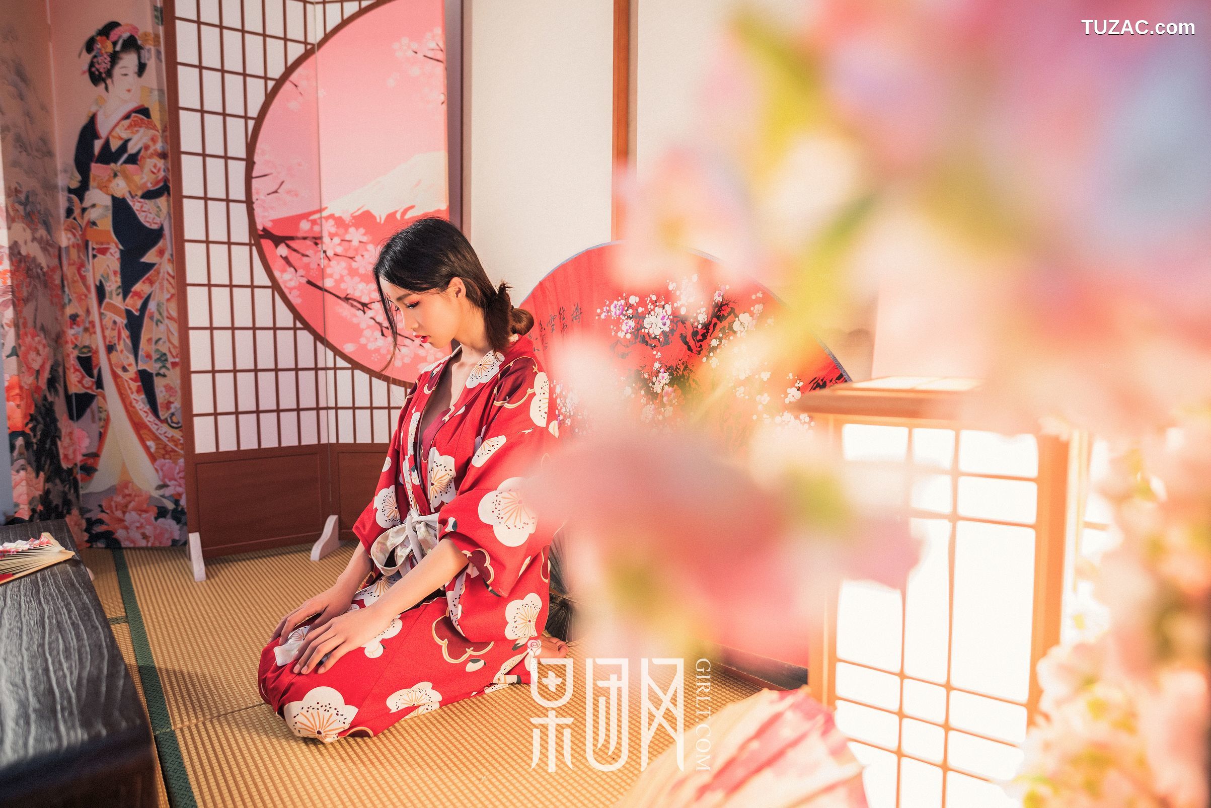 GIRLT果团网-065-霓虹深处歌舞妓媚眼如丝