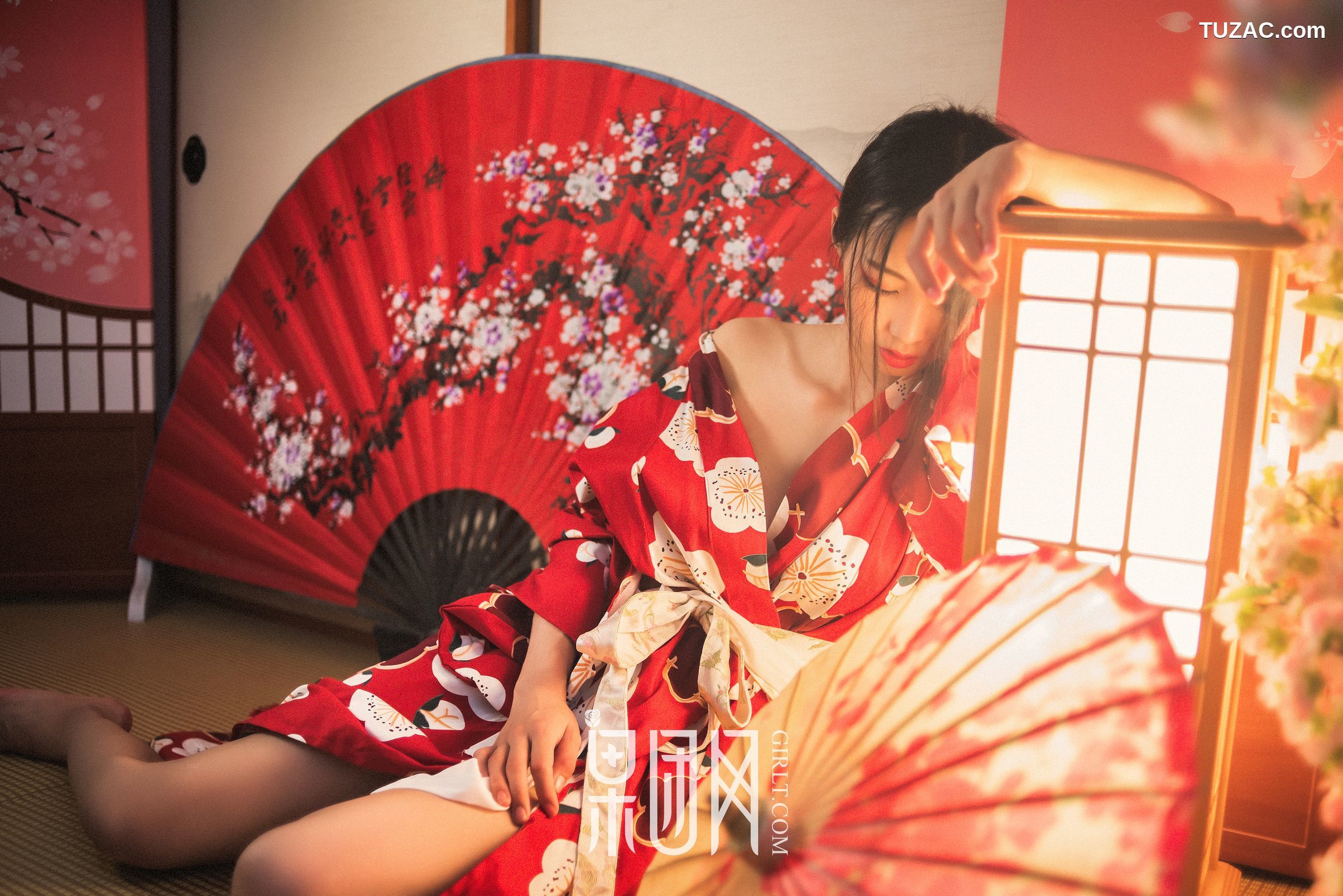GIRLT果团网-065-霓虹深处歌舞妓媚眼如丝