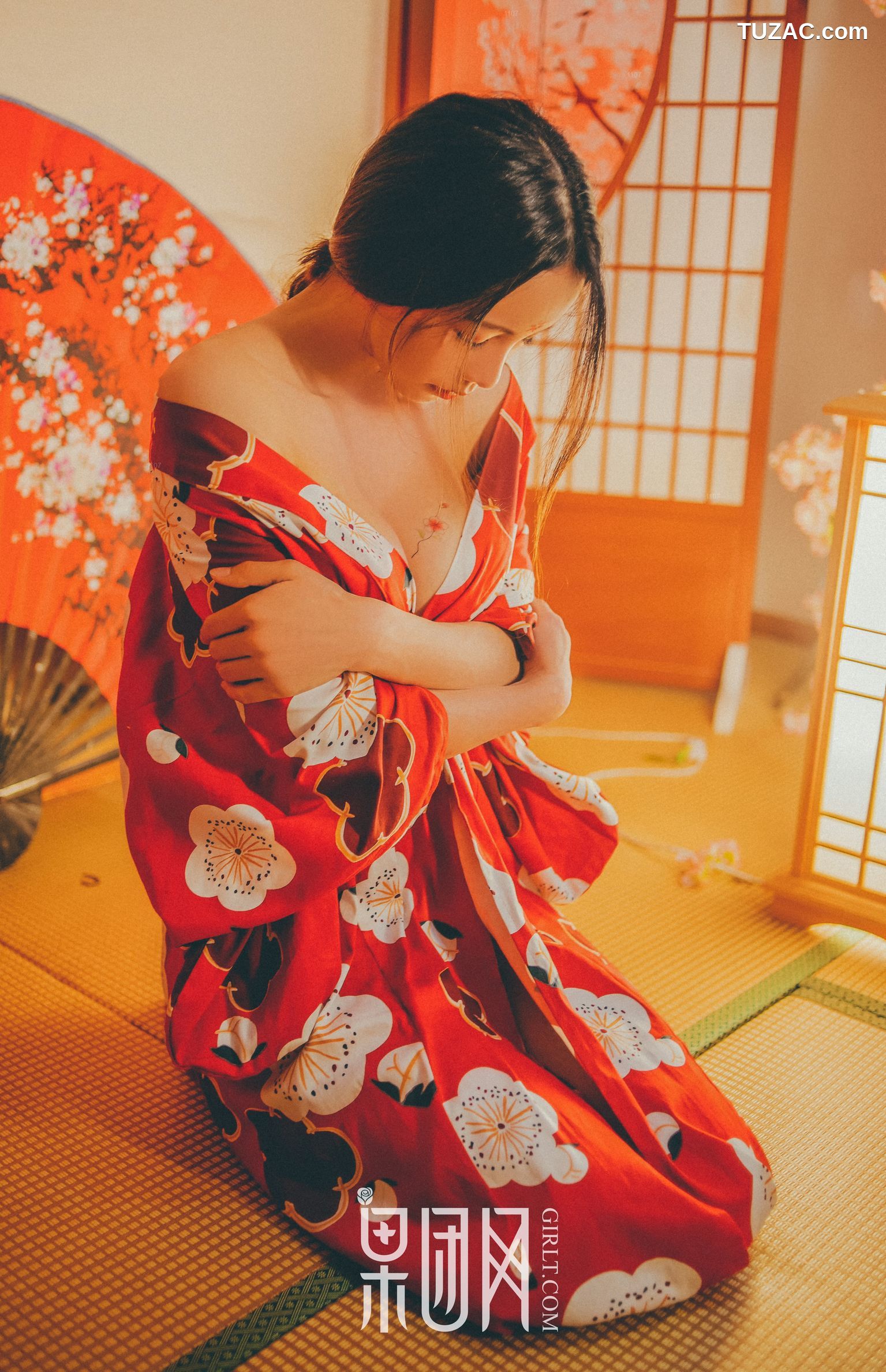 GIRLT果团网-065-霓虹深处歌舞妓媚眼如丝