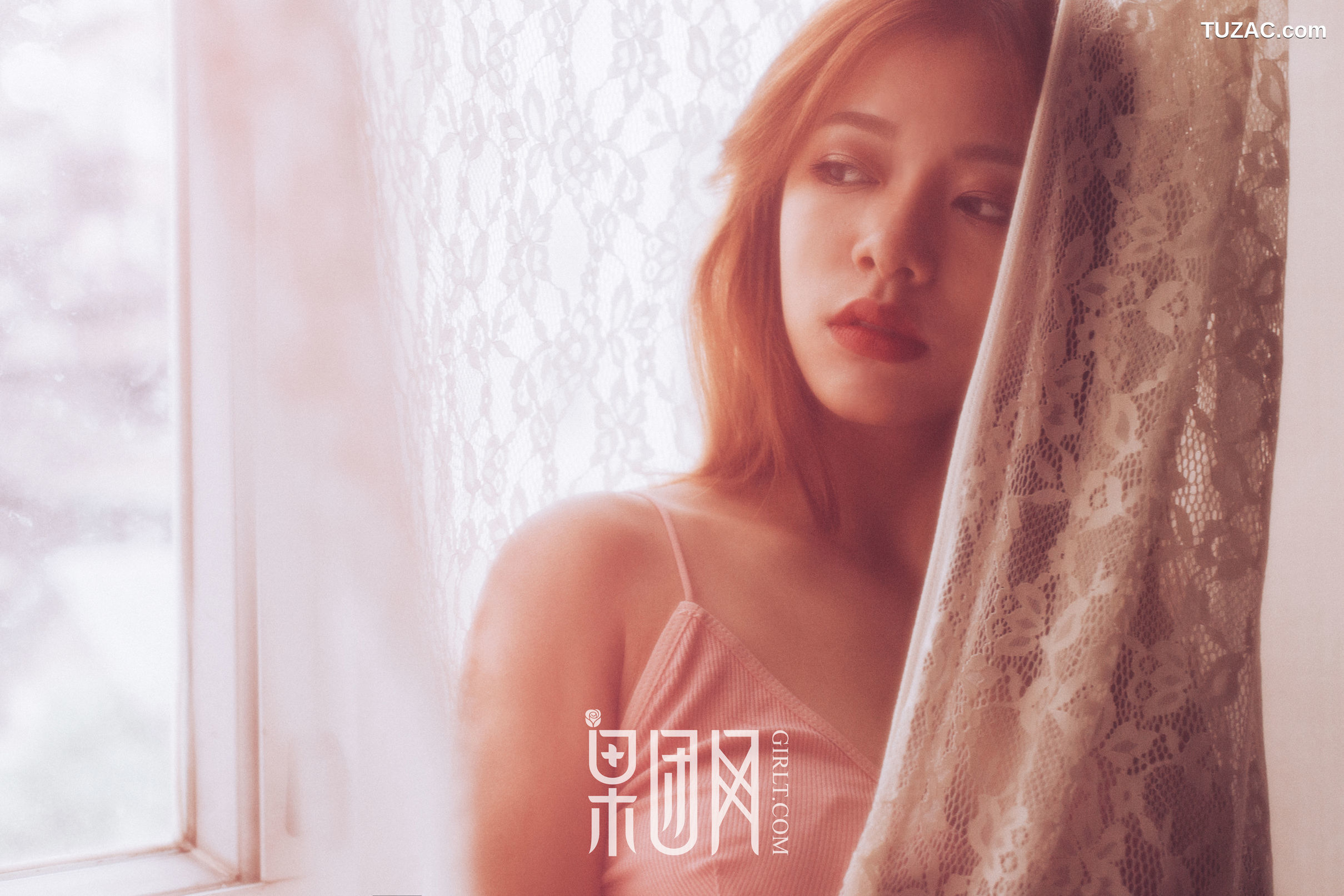 GIRLT果团网-068-性感少女酥胸翘臀黑丝撩人